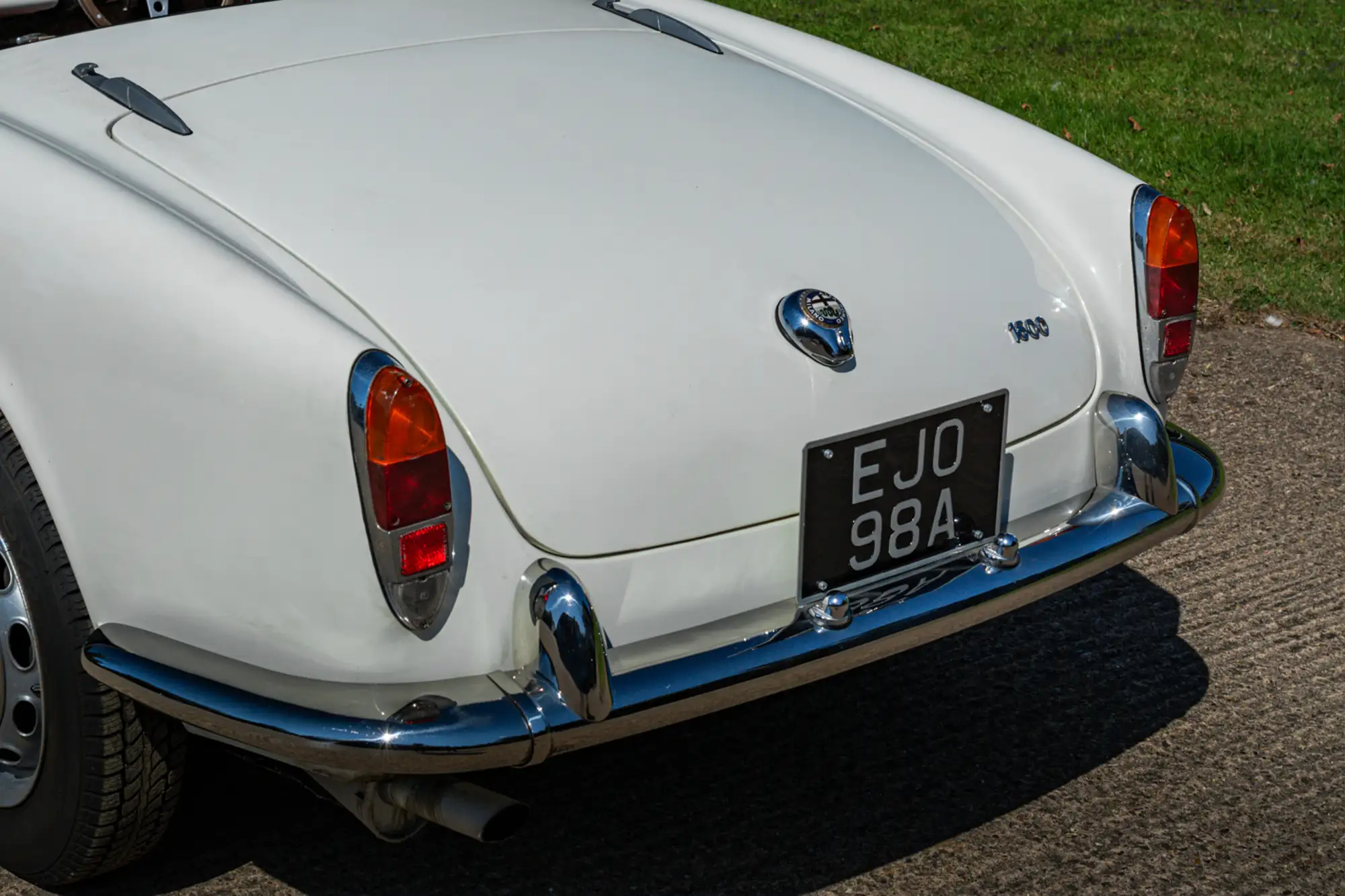 1963 Alfa Romeo Giulia Spider 1600-Sold