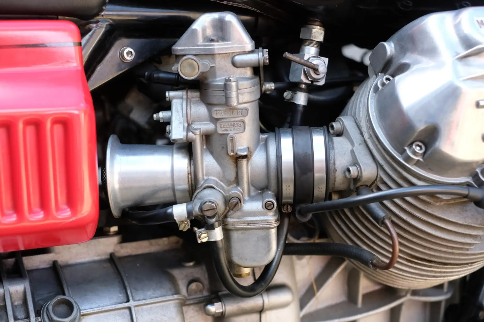 1976 Moto Guzzi Le Mans Mk1 844cc-Sold
