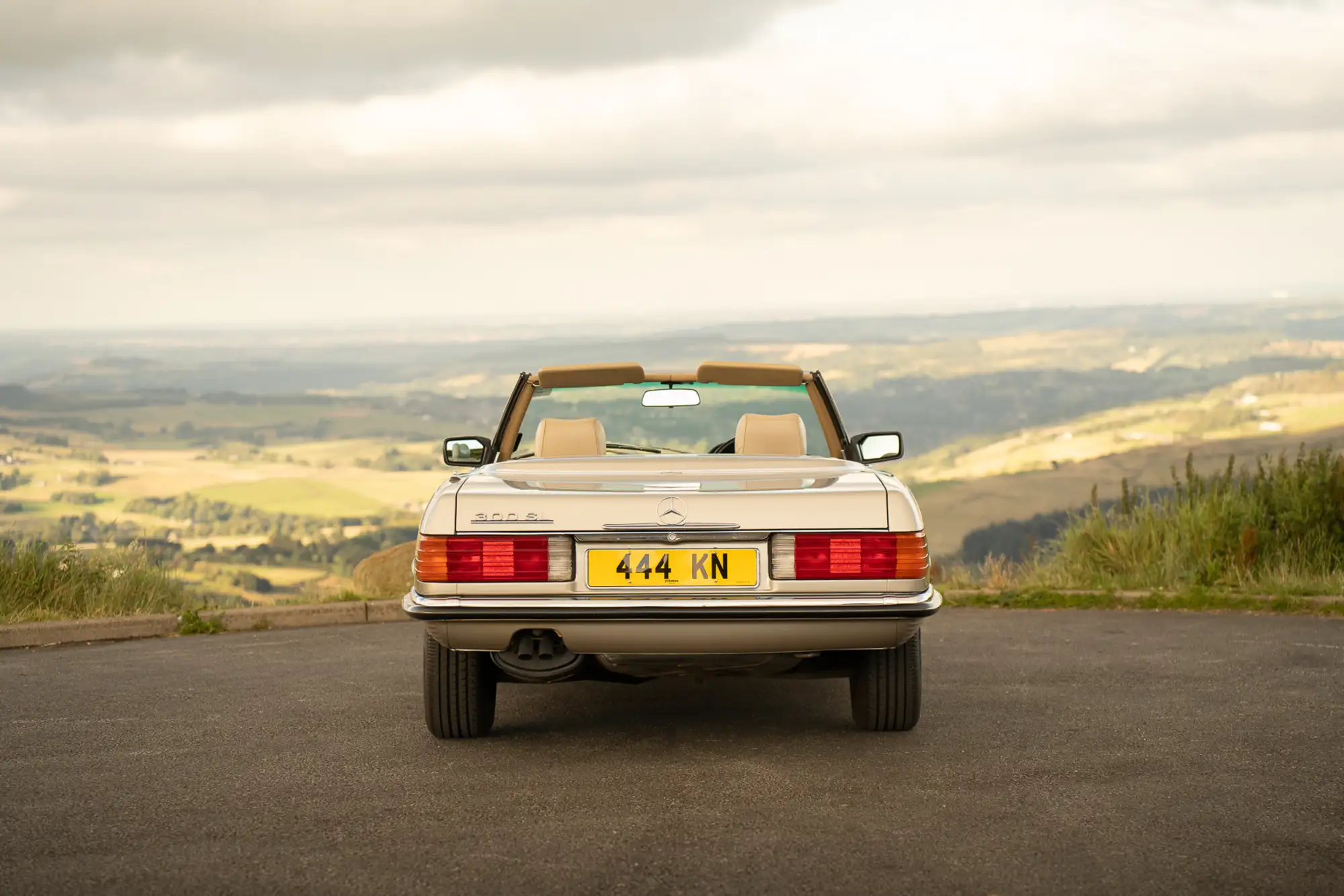1989 Mercedes 300SL Automatic R107-Sold