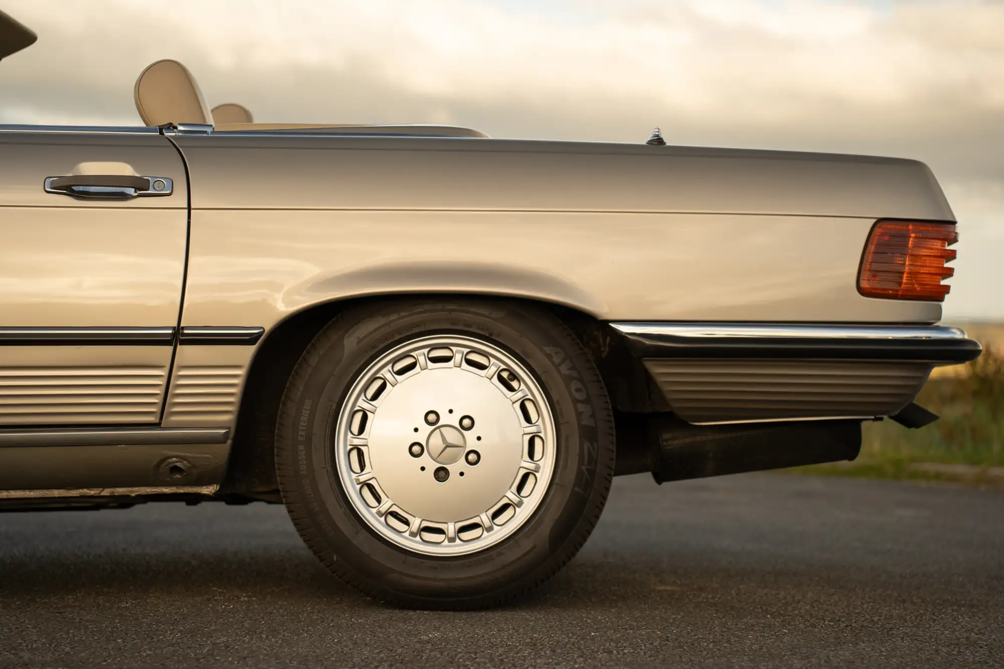 1989 Mercedes 300SL Automatic R107-Sold