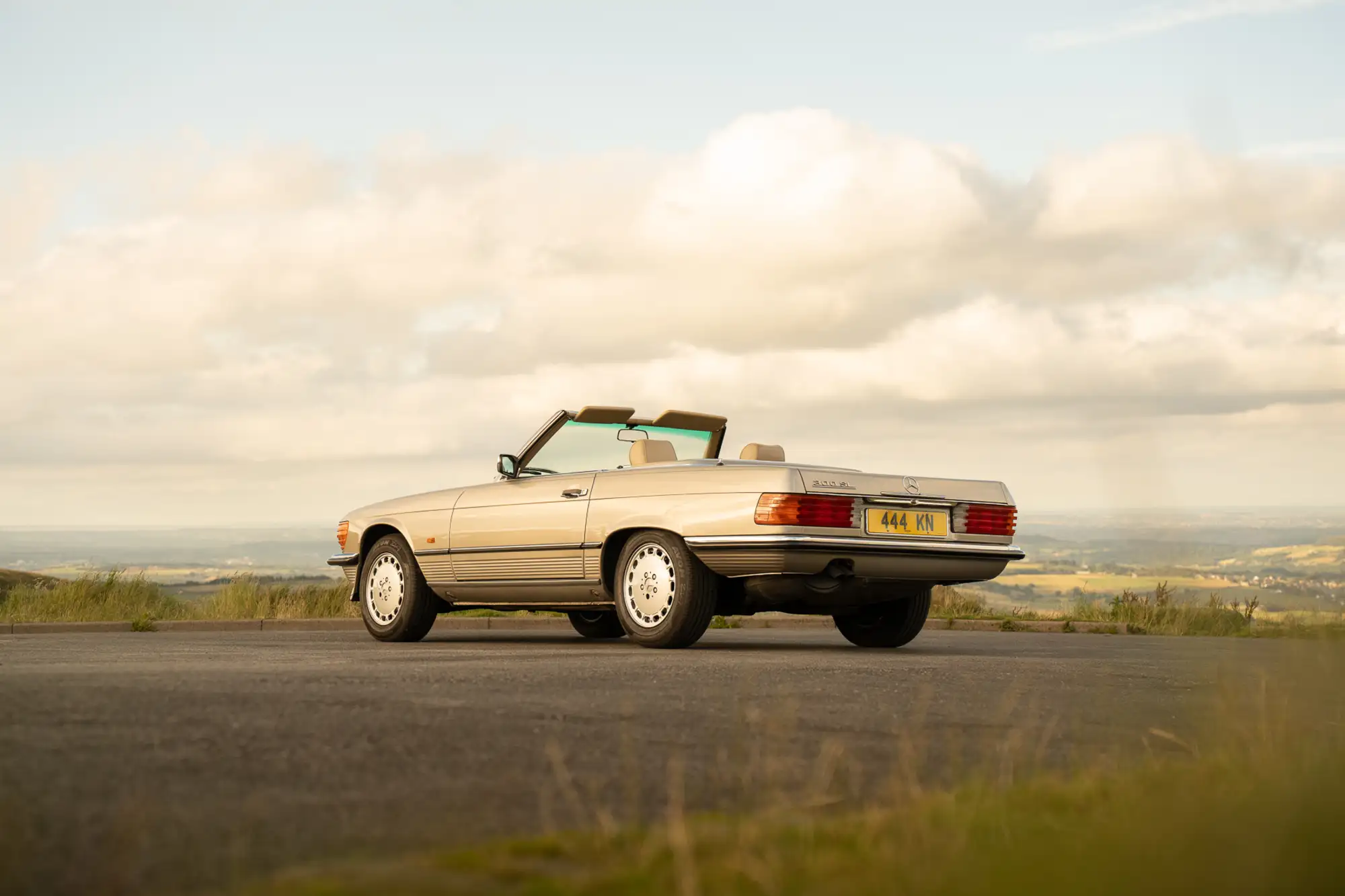 1989 Mercedes 300SL Automatic R107-Sold