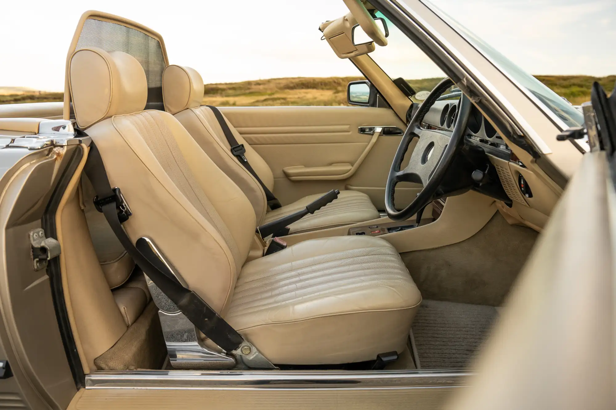 1989 Mercedes 300SL Automatic R107-Sold