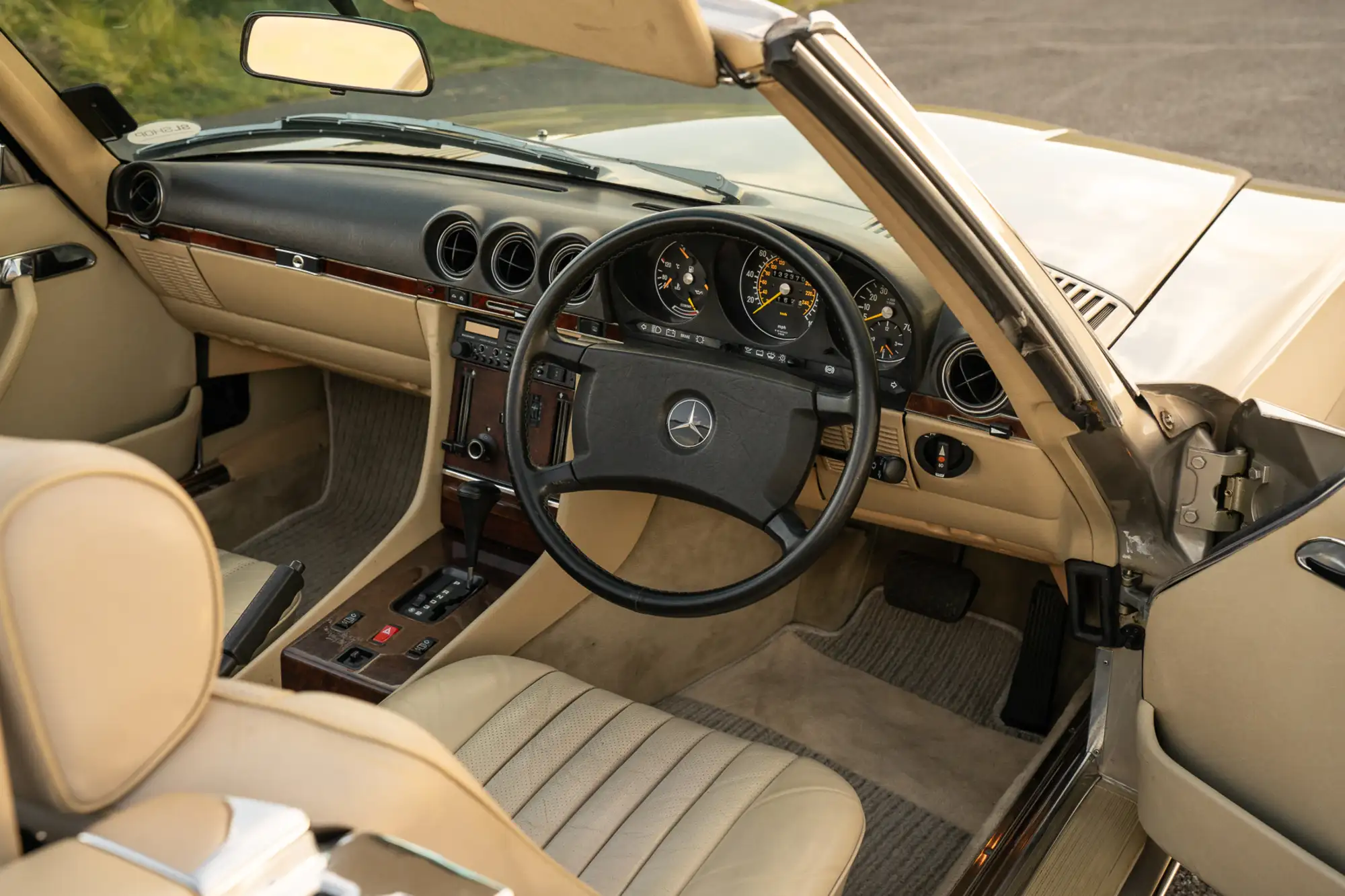 1989 Mercedes 300SL Automatic R107-Sold