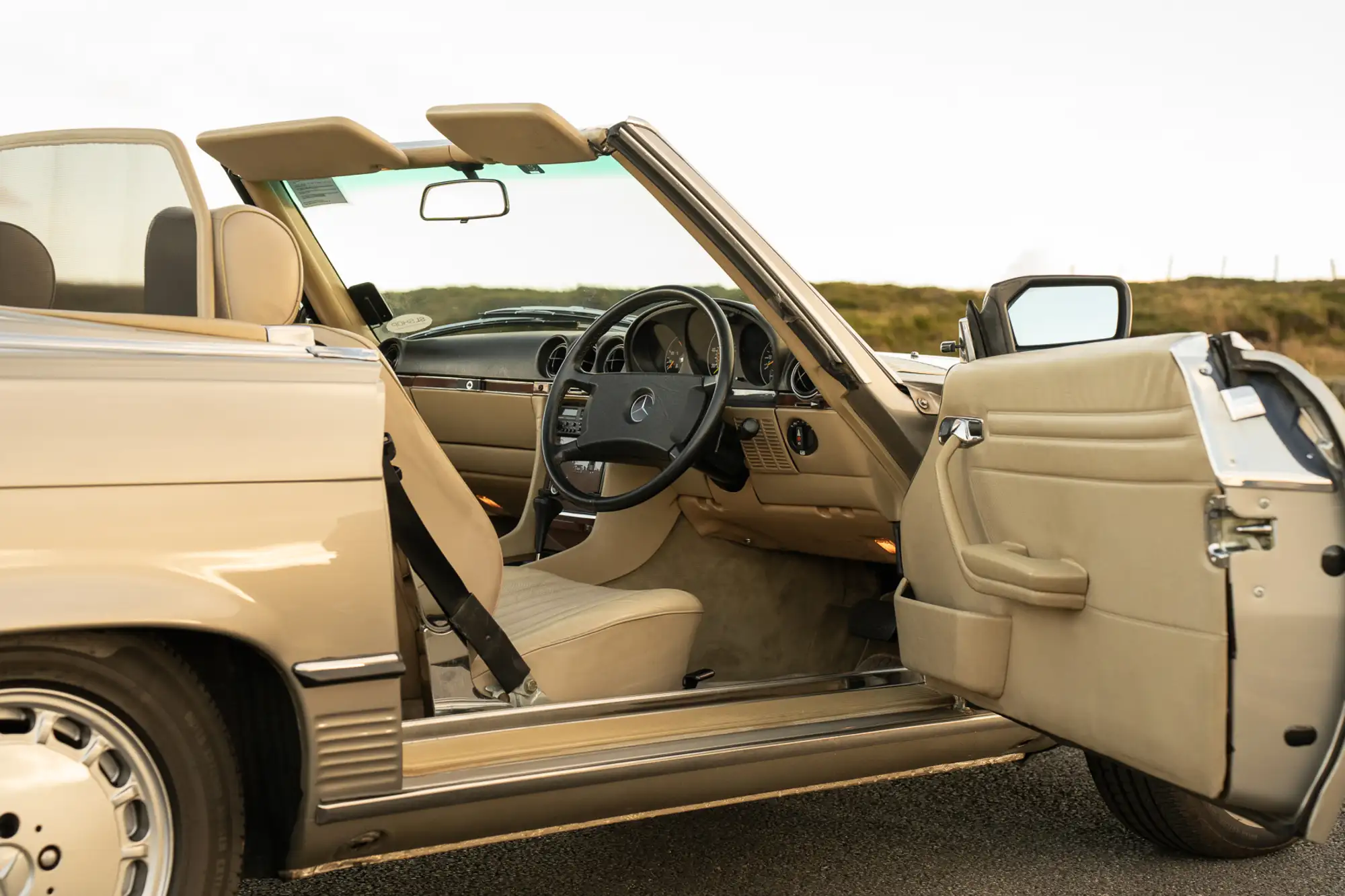 1989 Mercedes 300SL Automatic R107-Sold