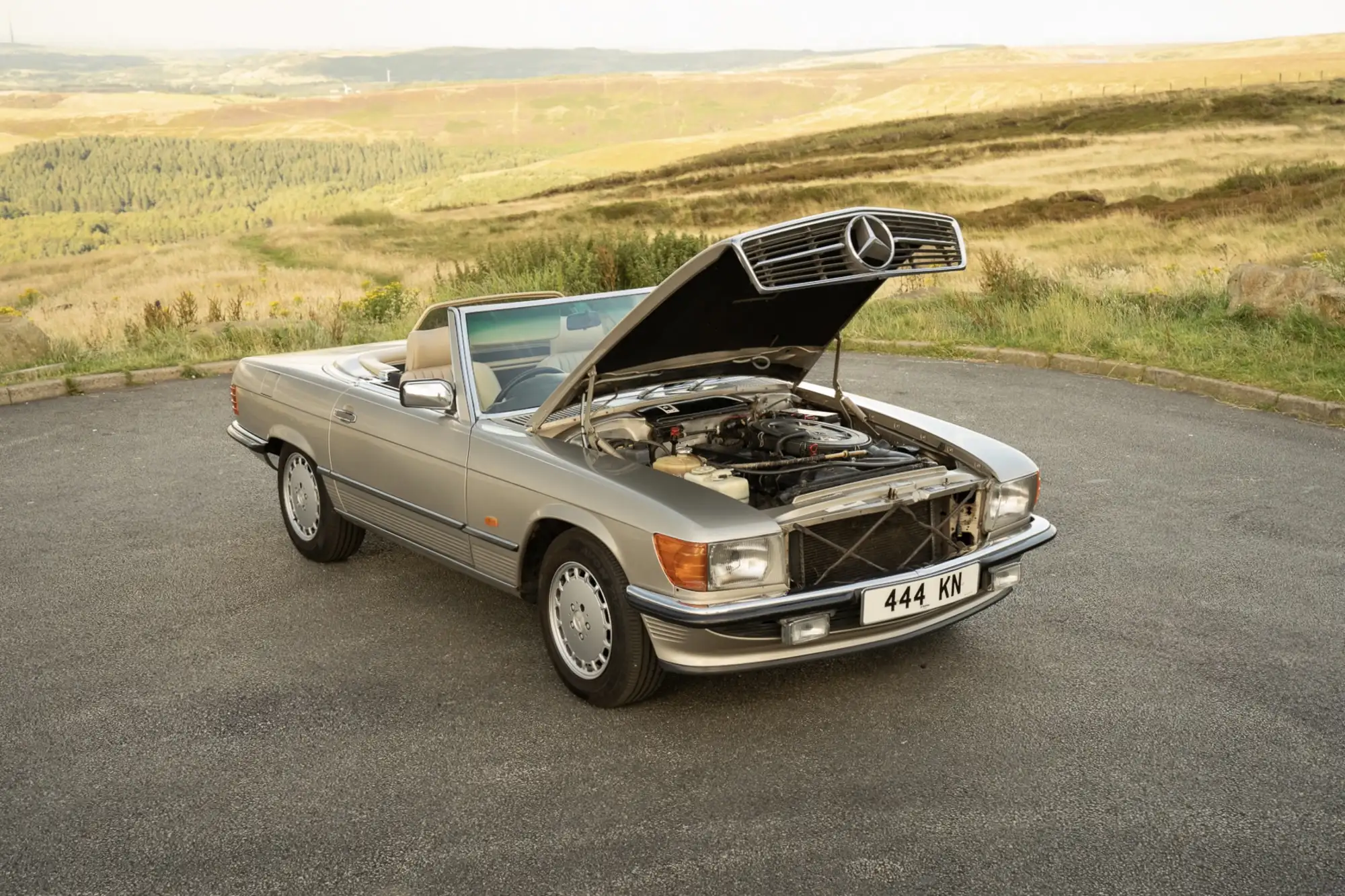 1989 Mercedes 300SL Automatic R107-Sold