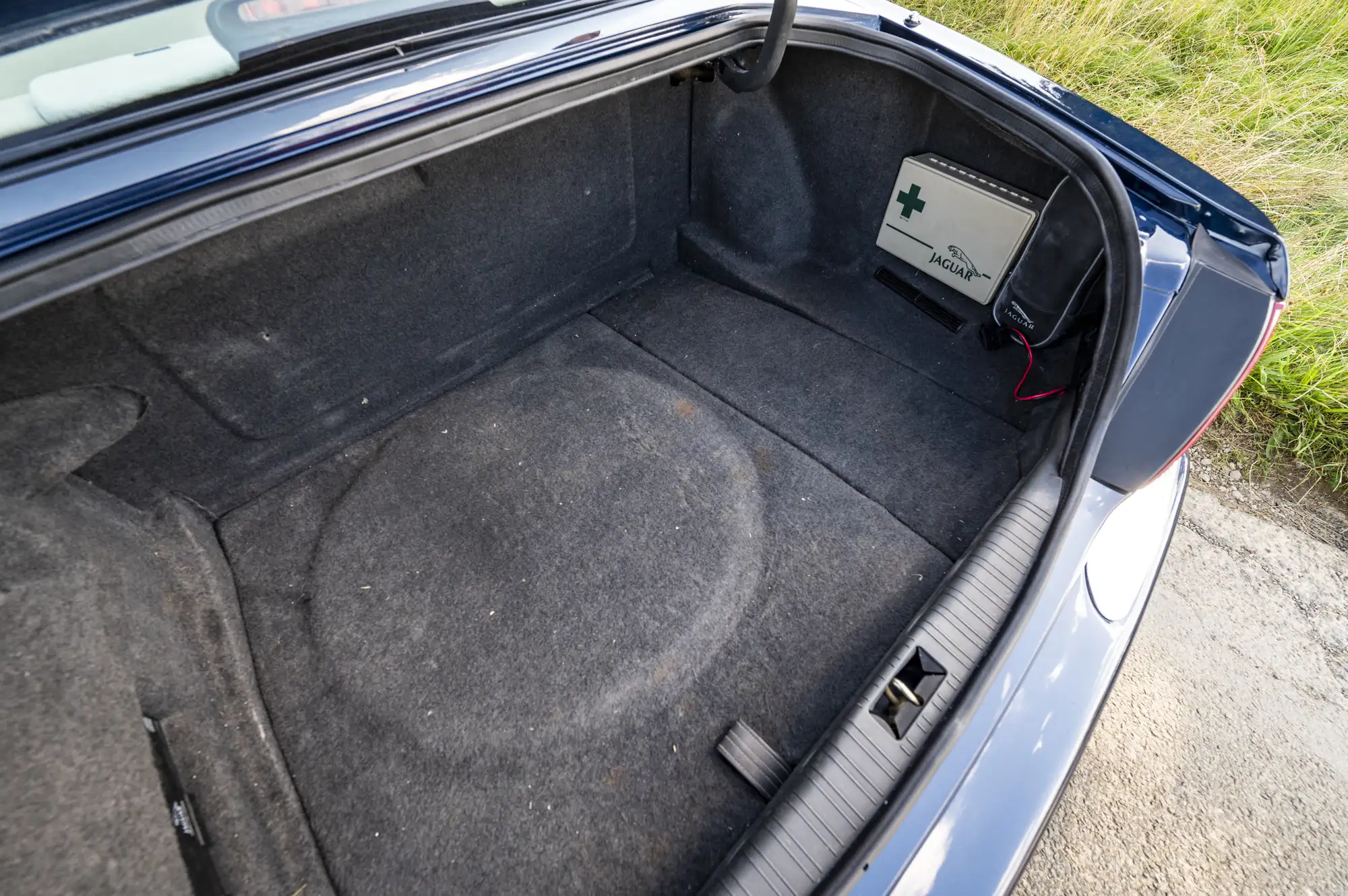 1998 Jaguar XJ-R Saloon-Sold