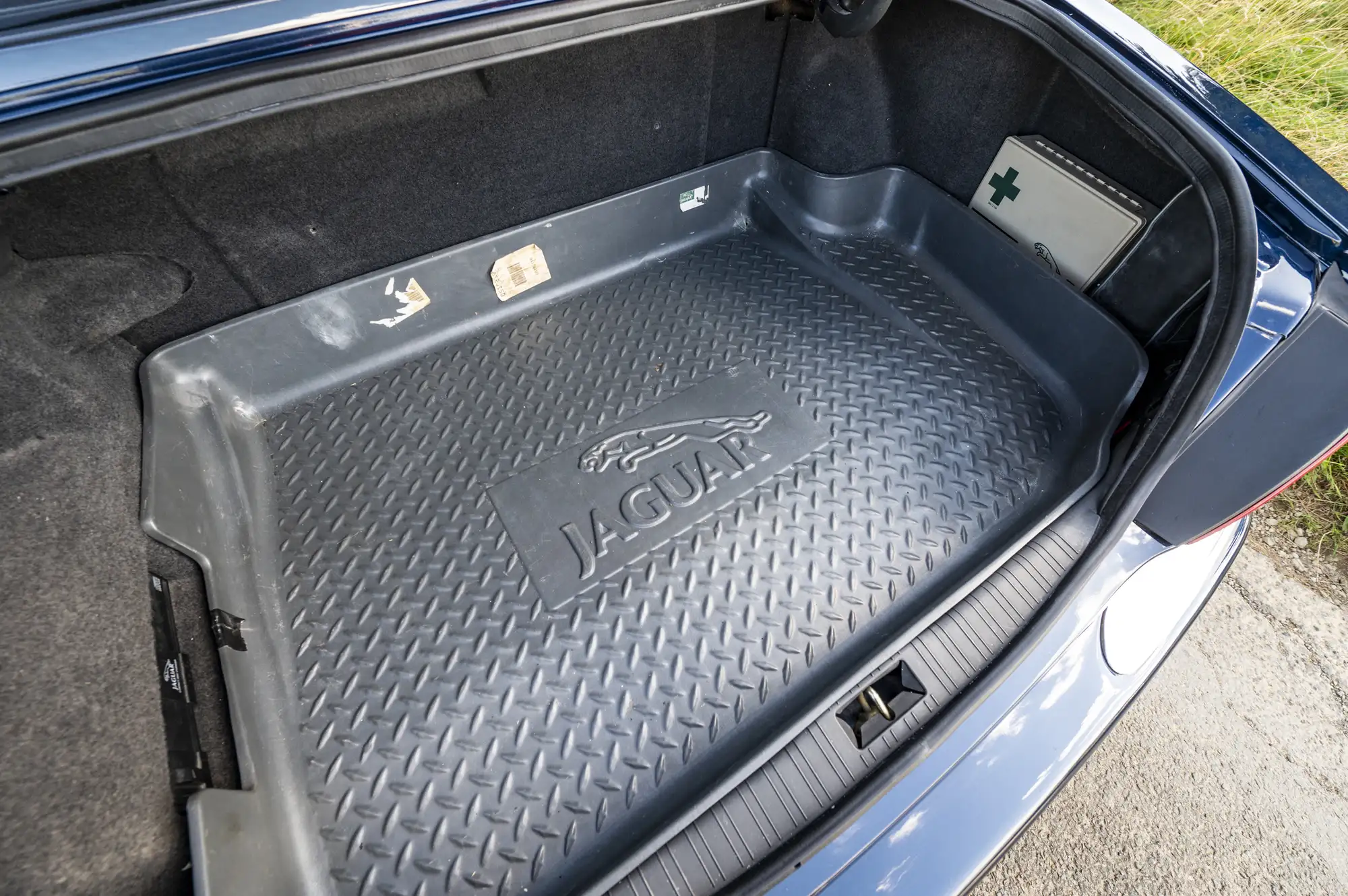 1998 Jaguar XJ-R Saloon-Sold