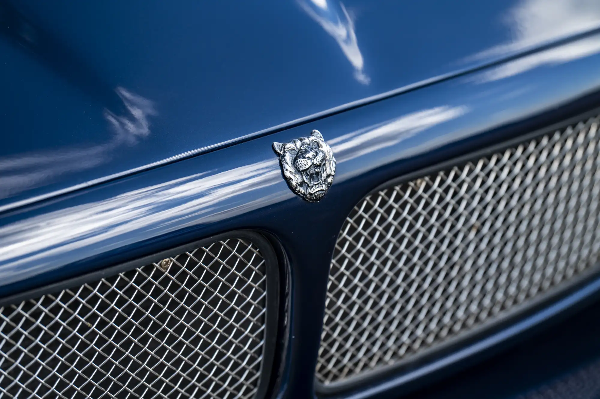 1998 Jaguar XJ-R Saloon-Sold