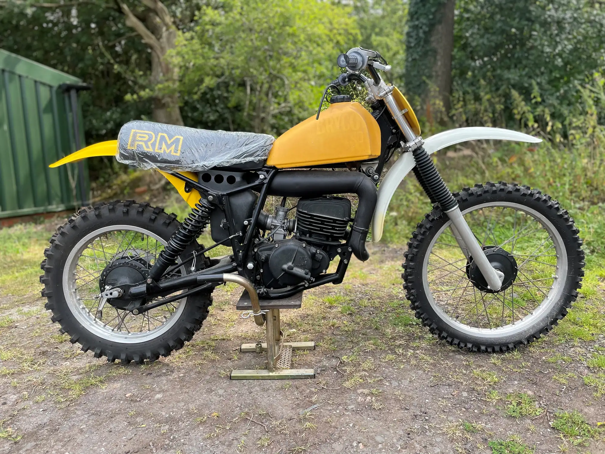1976 Suzuki RM250A 246cc-Sold