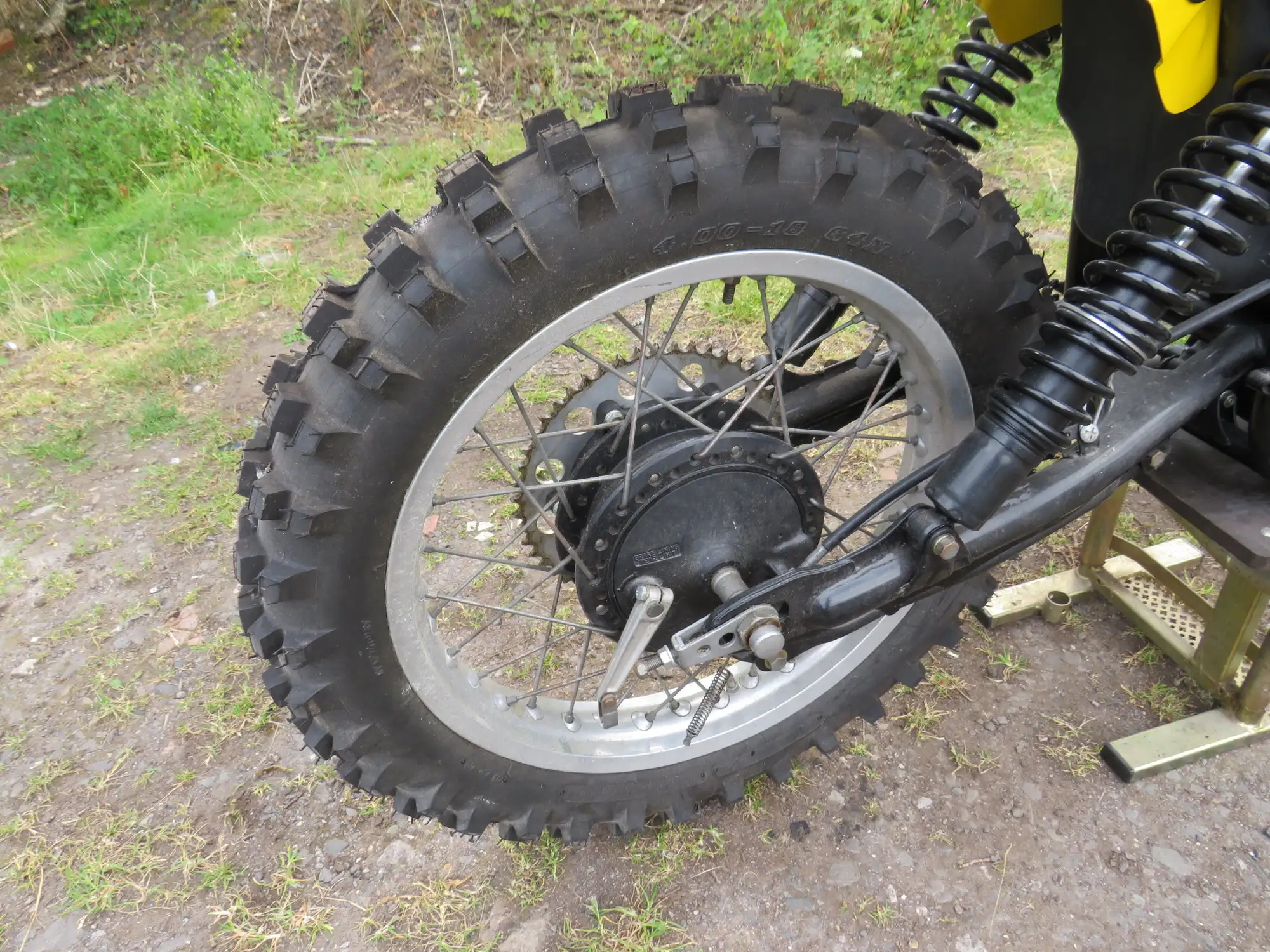 1976 Suzuki RM250A 246cc-Sold