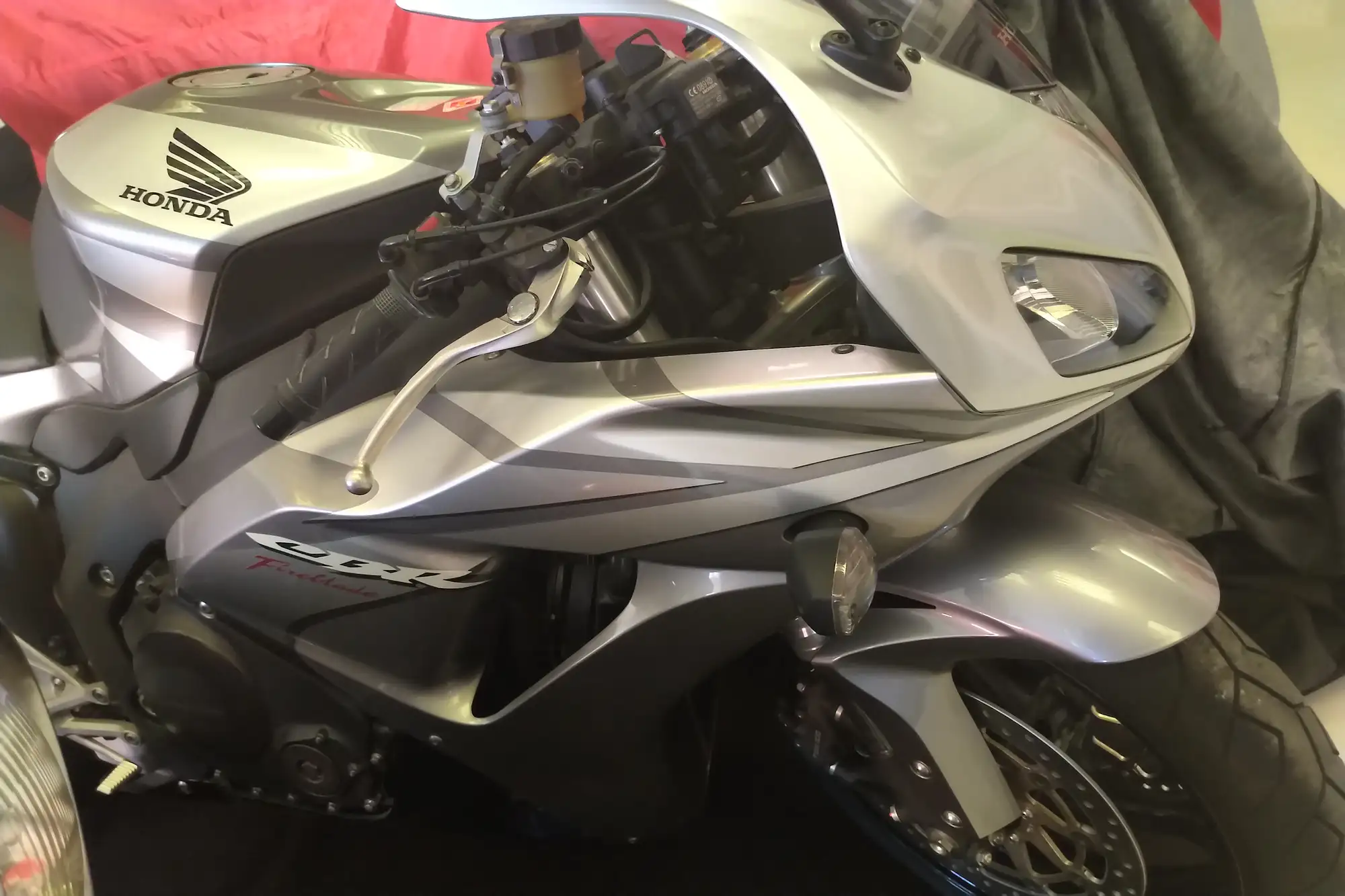 2006 Honda Fireblade CBR1000RR 998cc-Sold