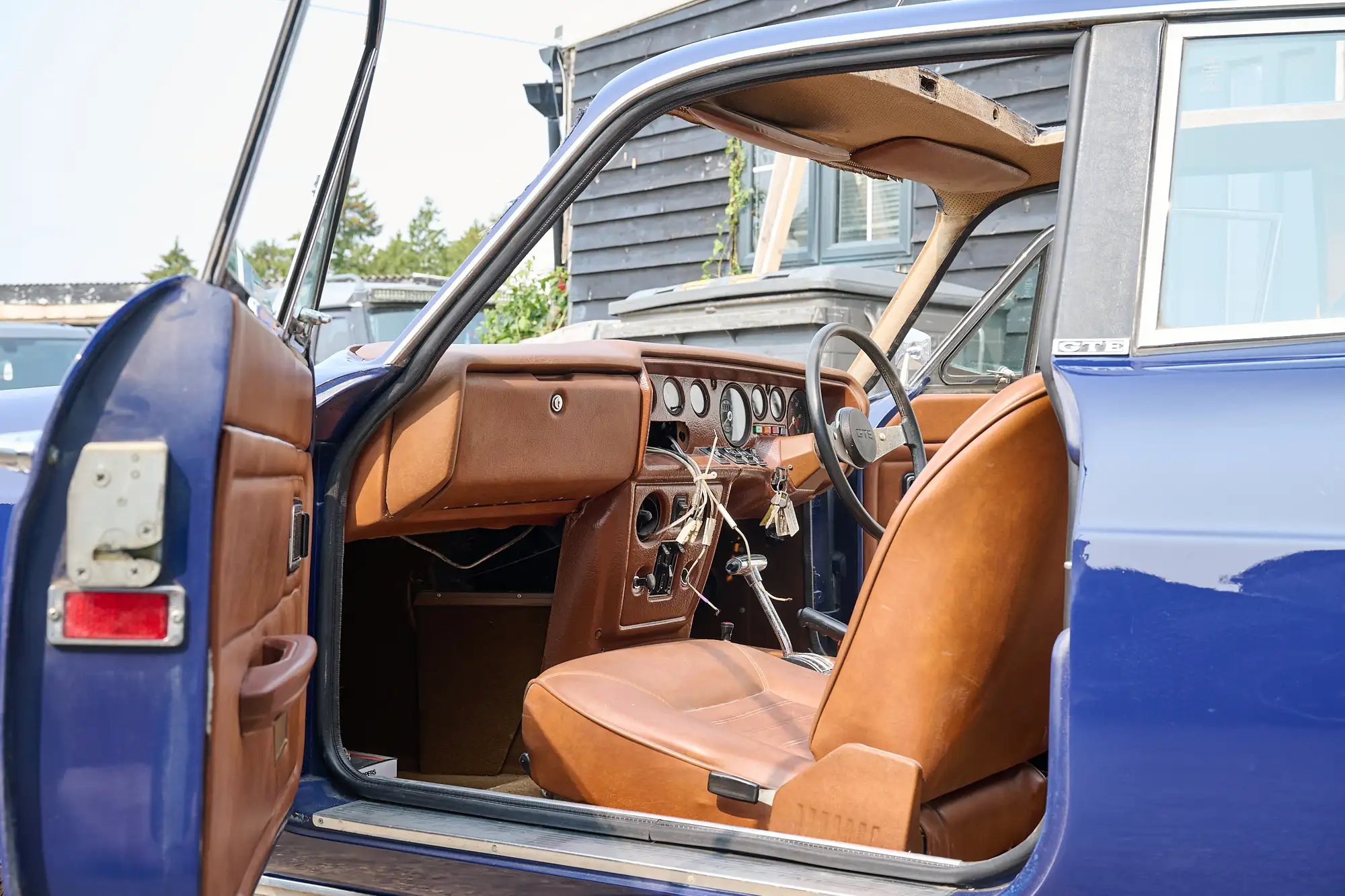 1974 Reliant Scimitar SE5A GTE-Sold