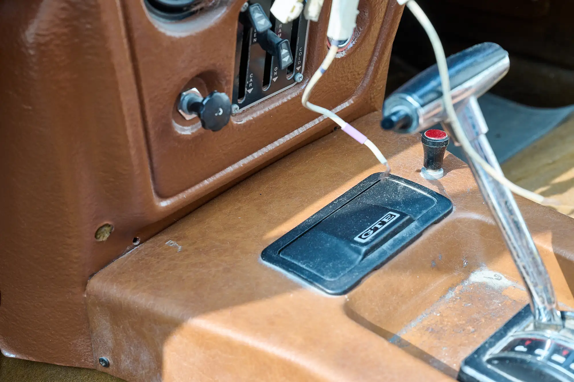 1974 Reliant Scimitar SE5A GTE-Sold