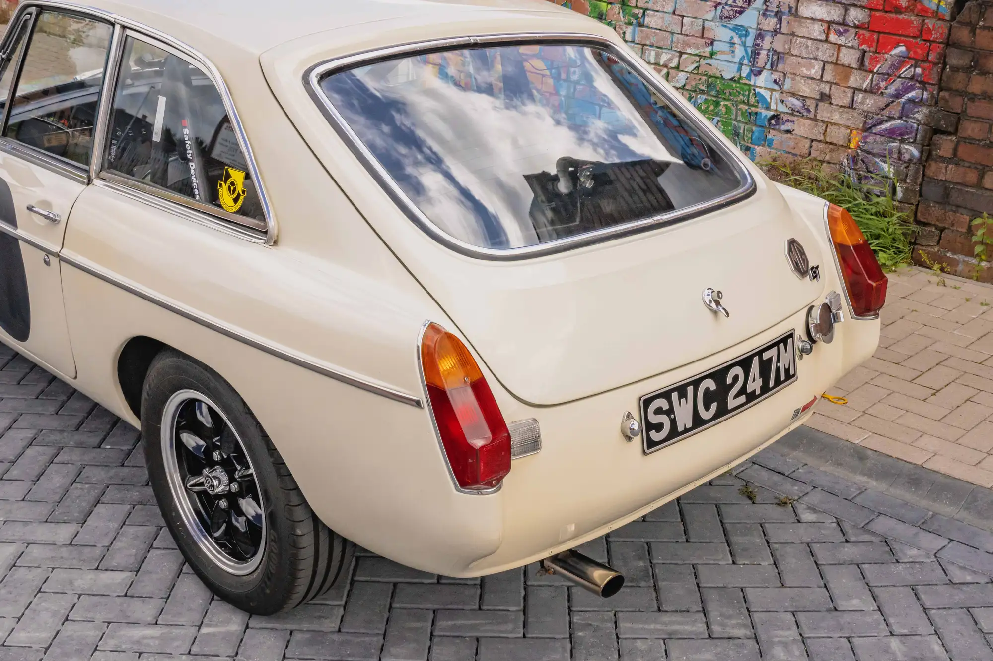1973 MG B GT-Sold