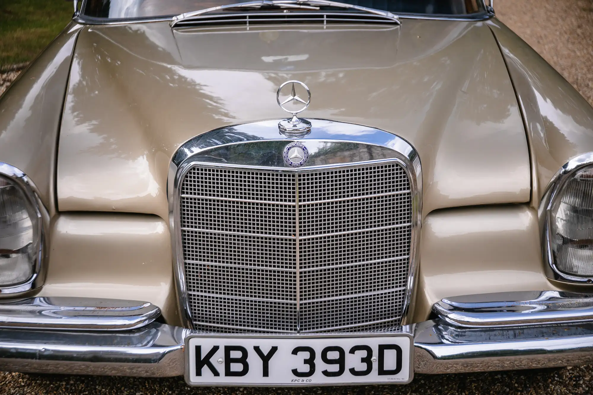1966 Mercedes-Benz 250SE Cabriolet-Sold