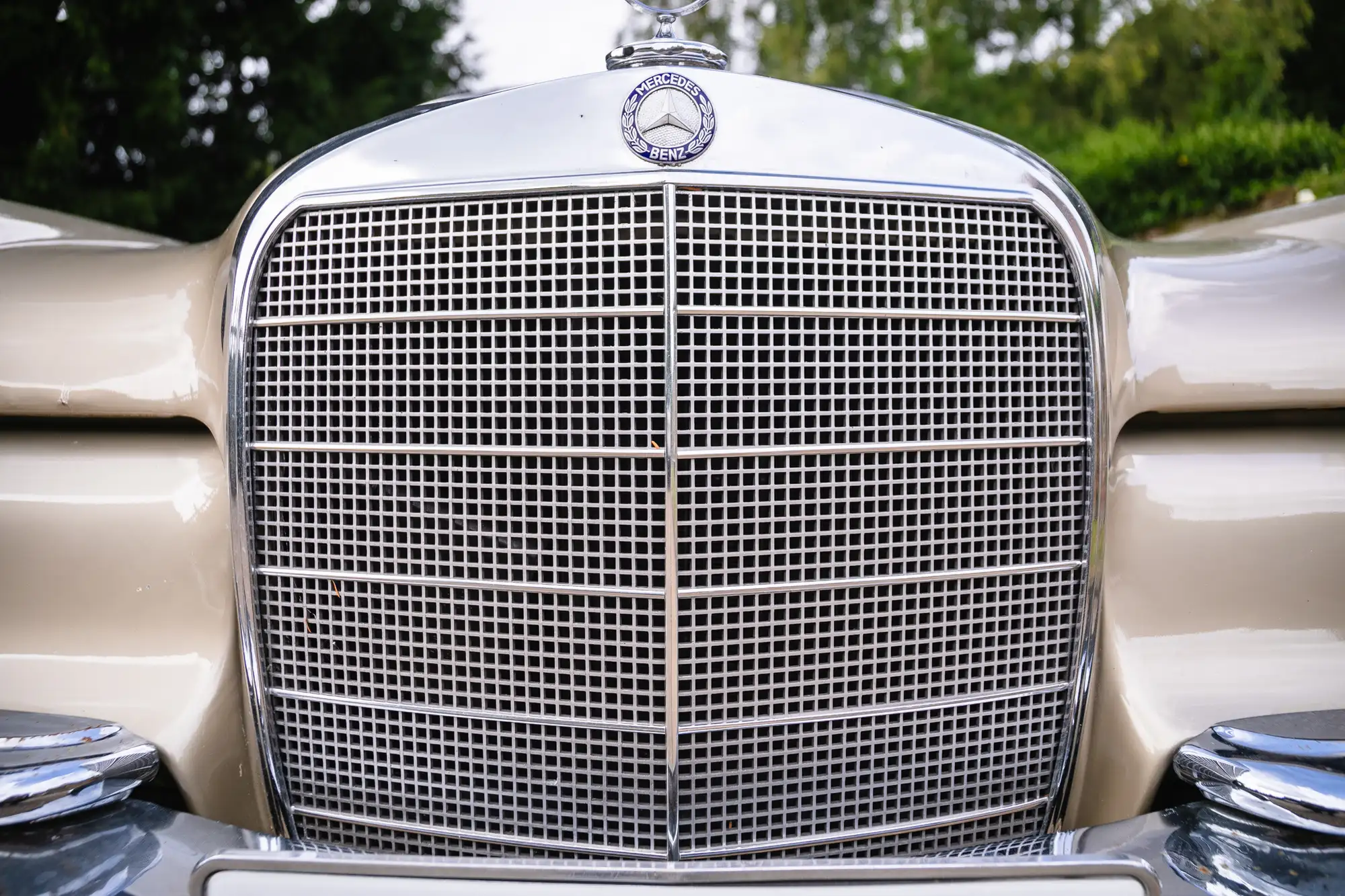 1966 Mercedes-Benz 250SE Cabriolet-Sold