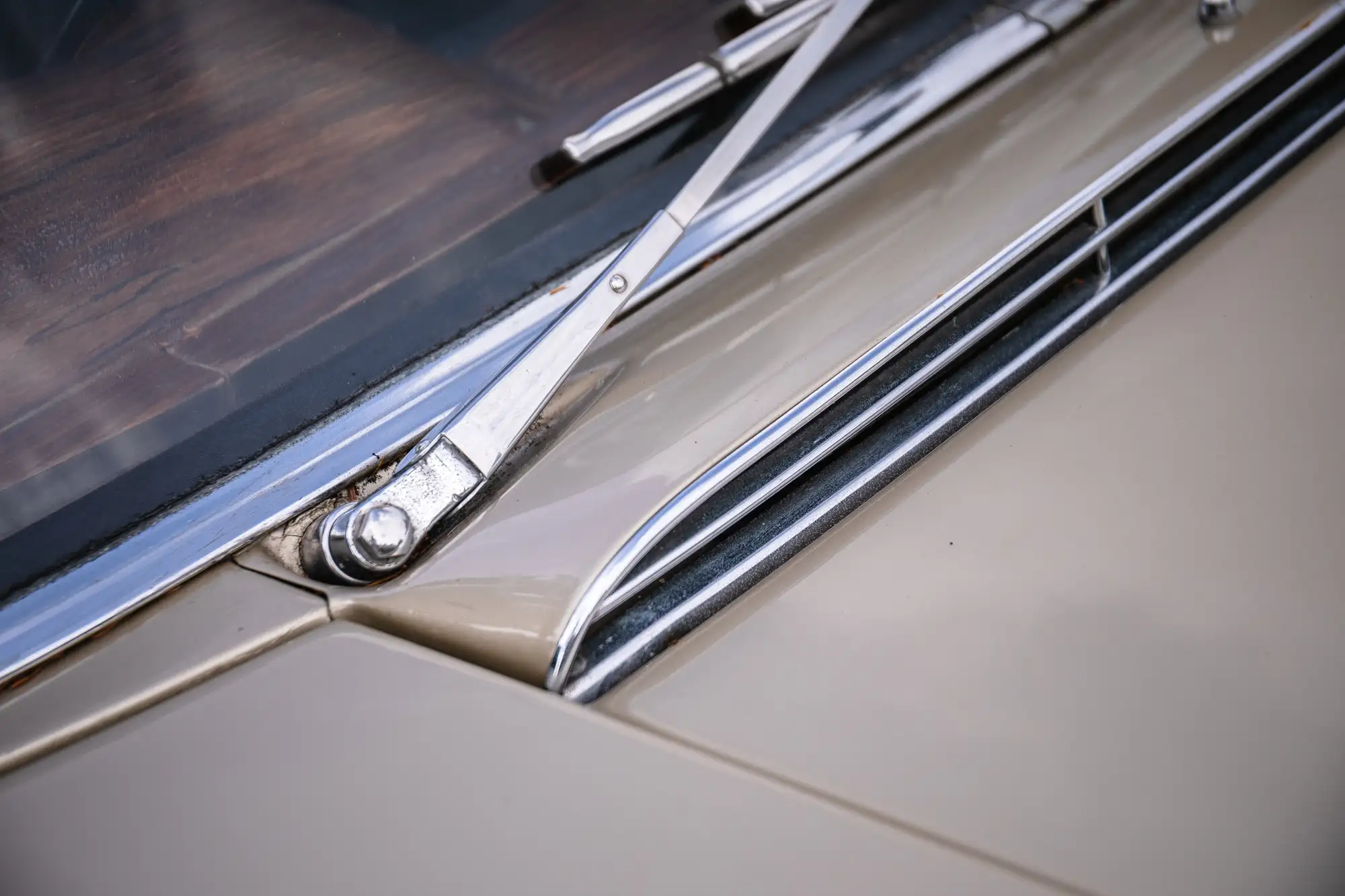 1966 Mercedes-Benz 250SE Cabriolet-Sold