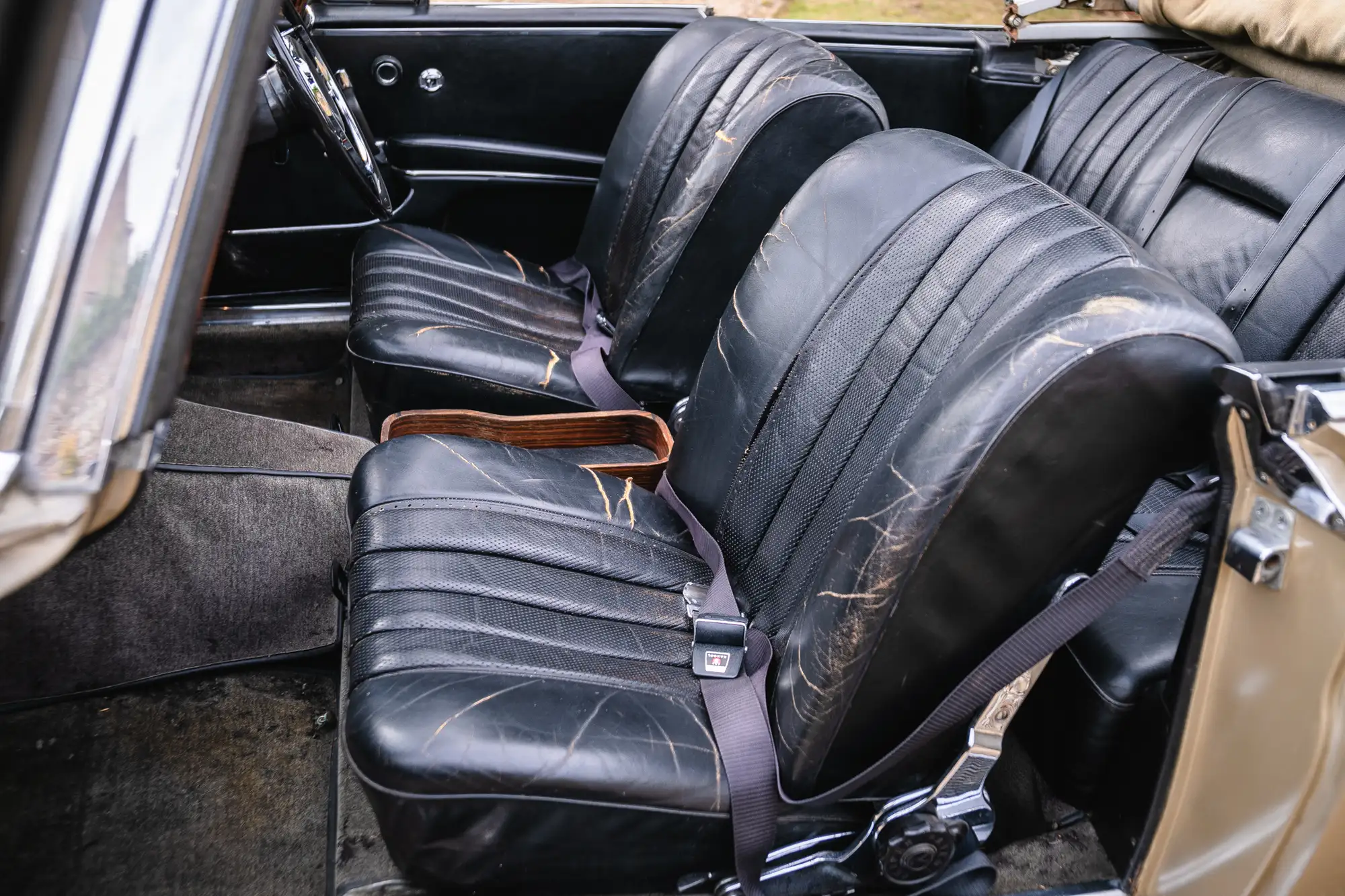 1966 Mercedes-Benz 250SE Cabriolet-Sold