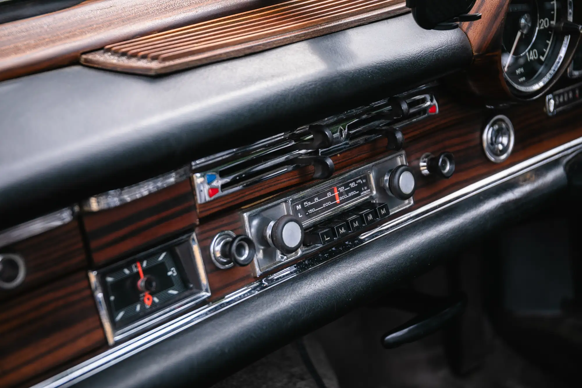 1966 Mercedes-Benz 250SE Cabriolet-Sold