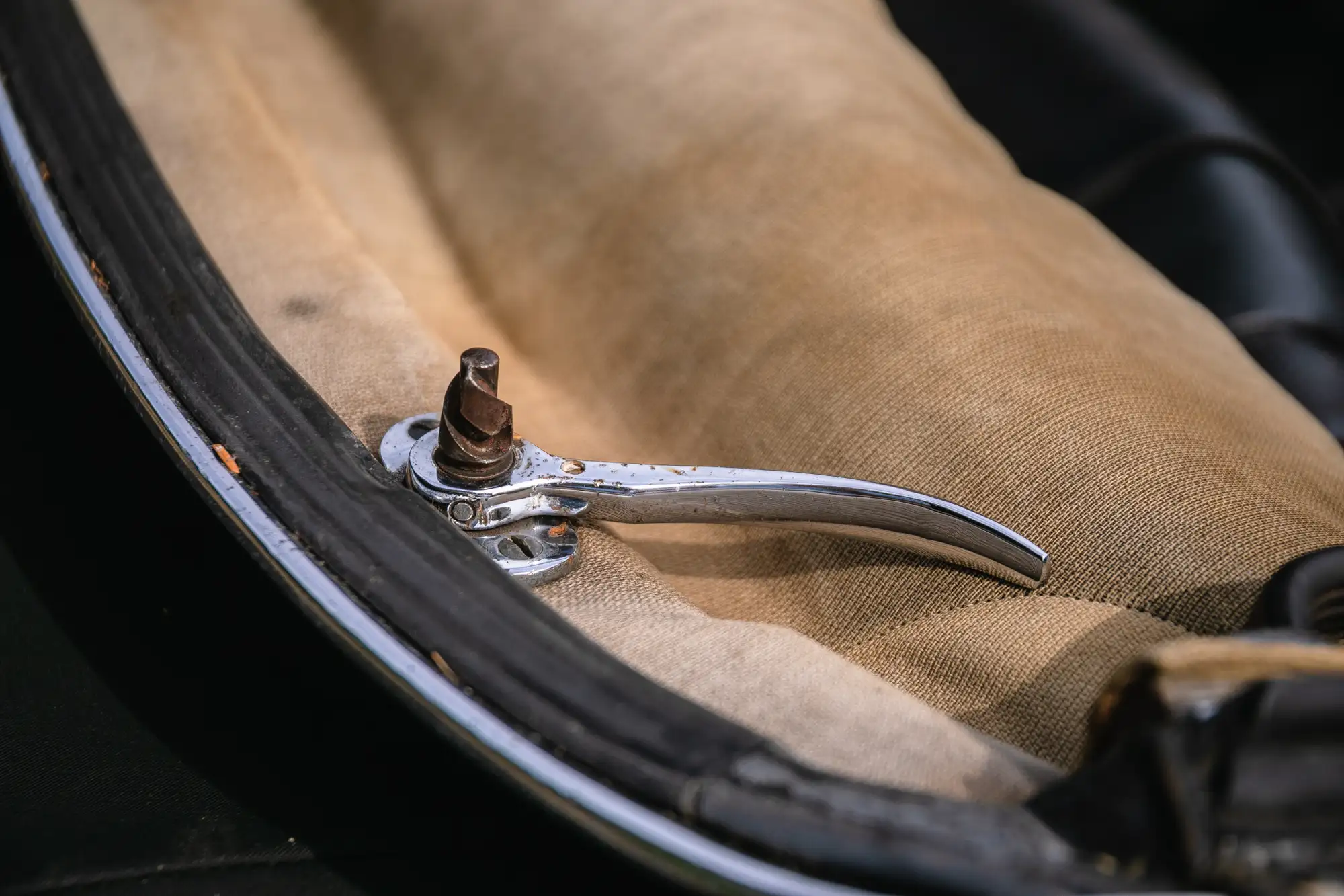 1966 Mercedes-Benz 250SE Cabriolet-Sold