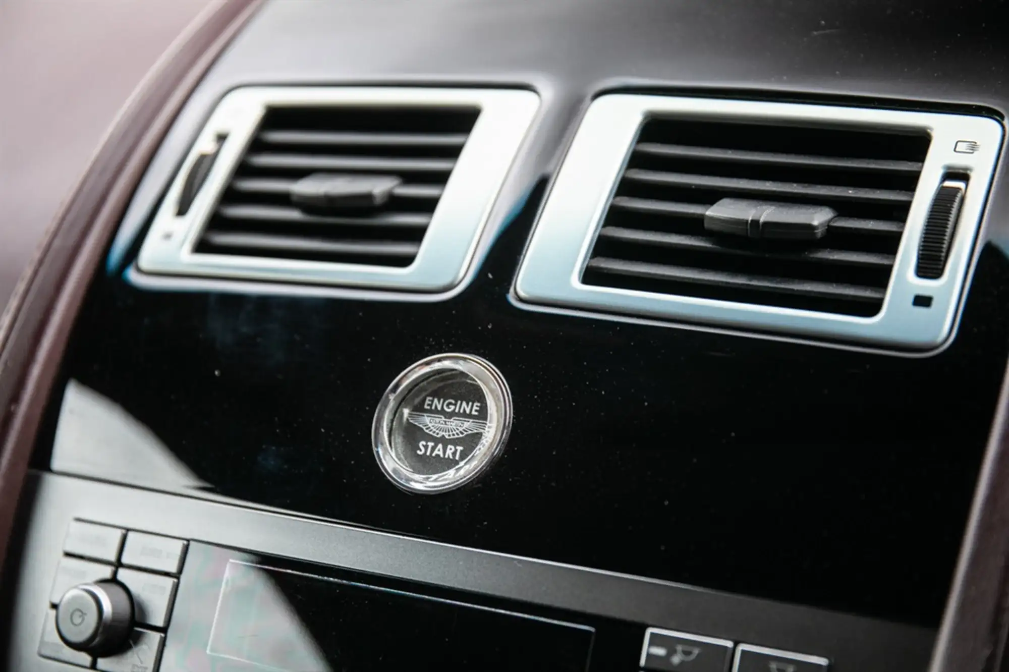 2006 Aston Martin V8 Vantage - Manual-Sold