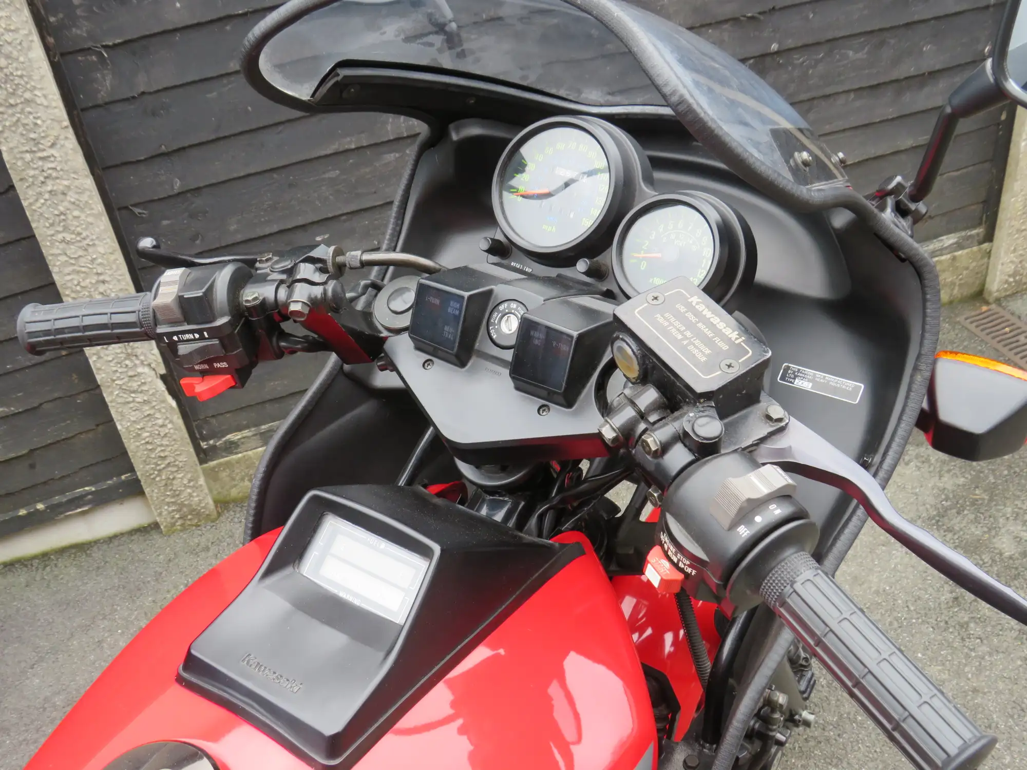 1985 Kawasaki GPZ550-A2 553cc-Sold