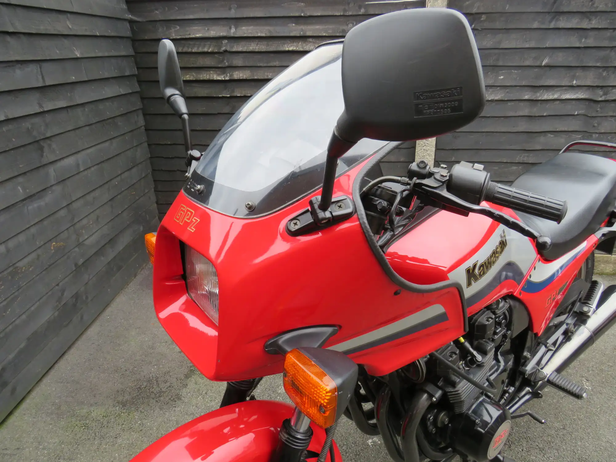 1985 Kawasaki GPZ550-A2 553cc-Sold