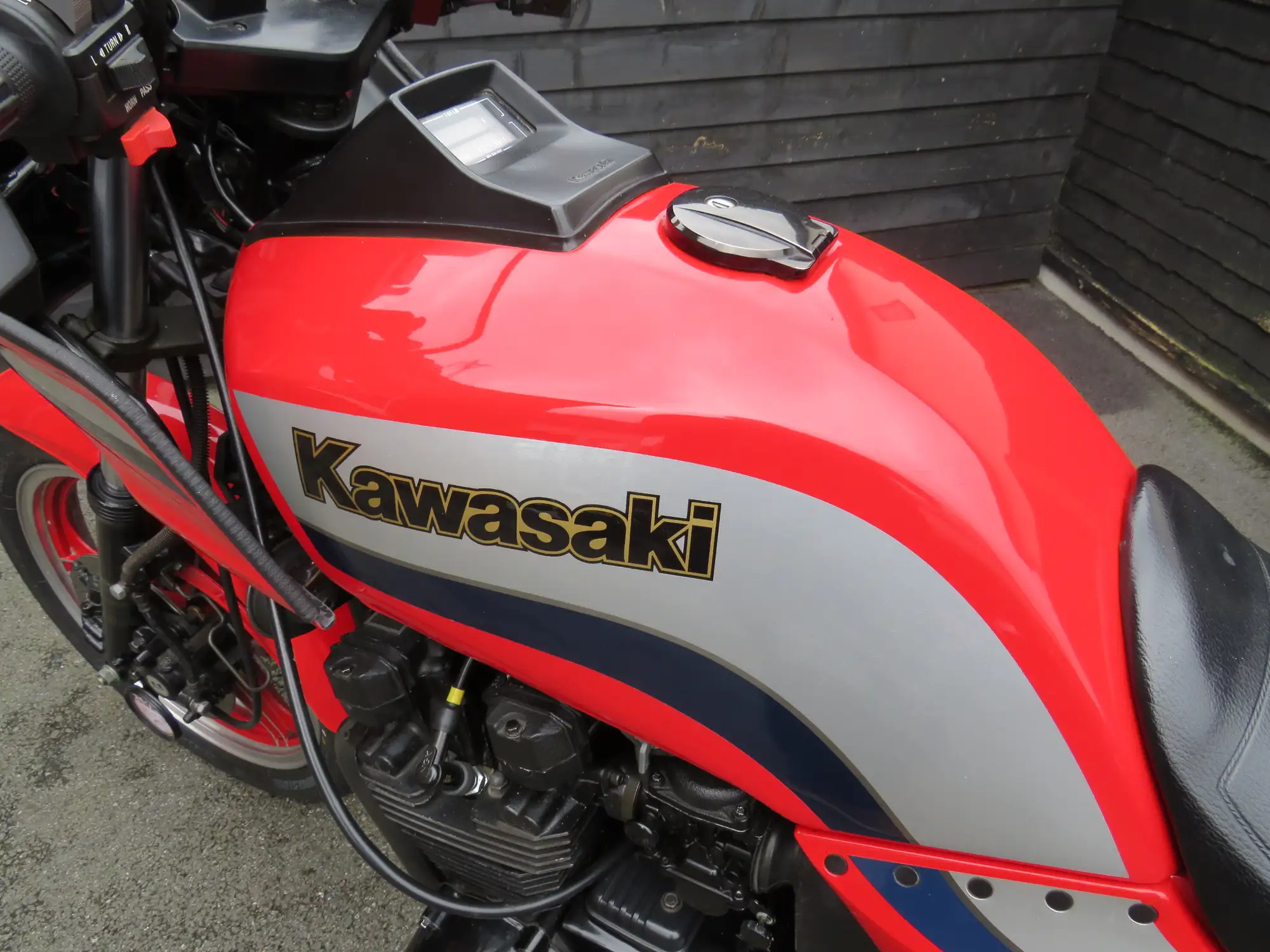 1985 Kawasaki GPZ550-A2 553cc-Sold