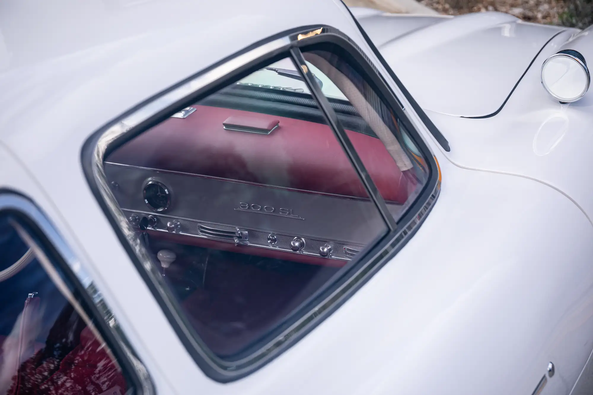 1963/2001 Mercedes-Benz 300SL Gullwing Re-creation-For Sale