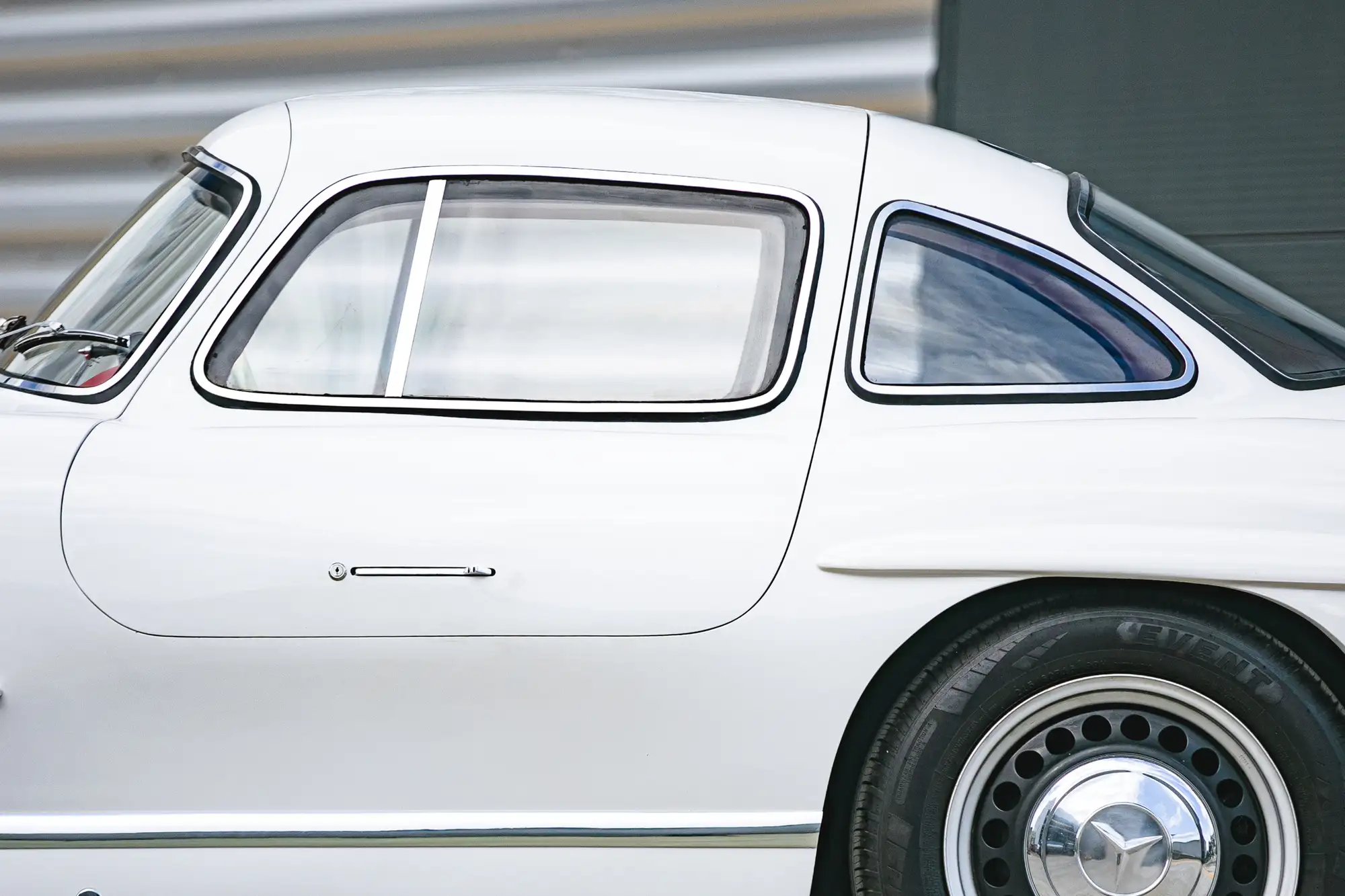 1963/2001 Mercedes-Benz 300SL Gullwing Re-creation-For Sale