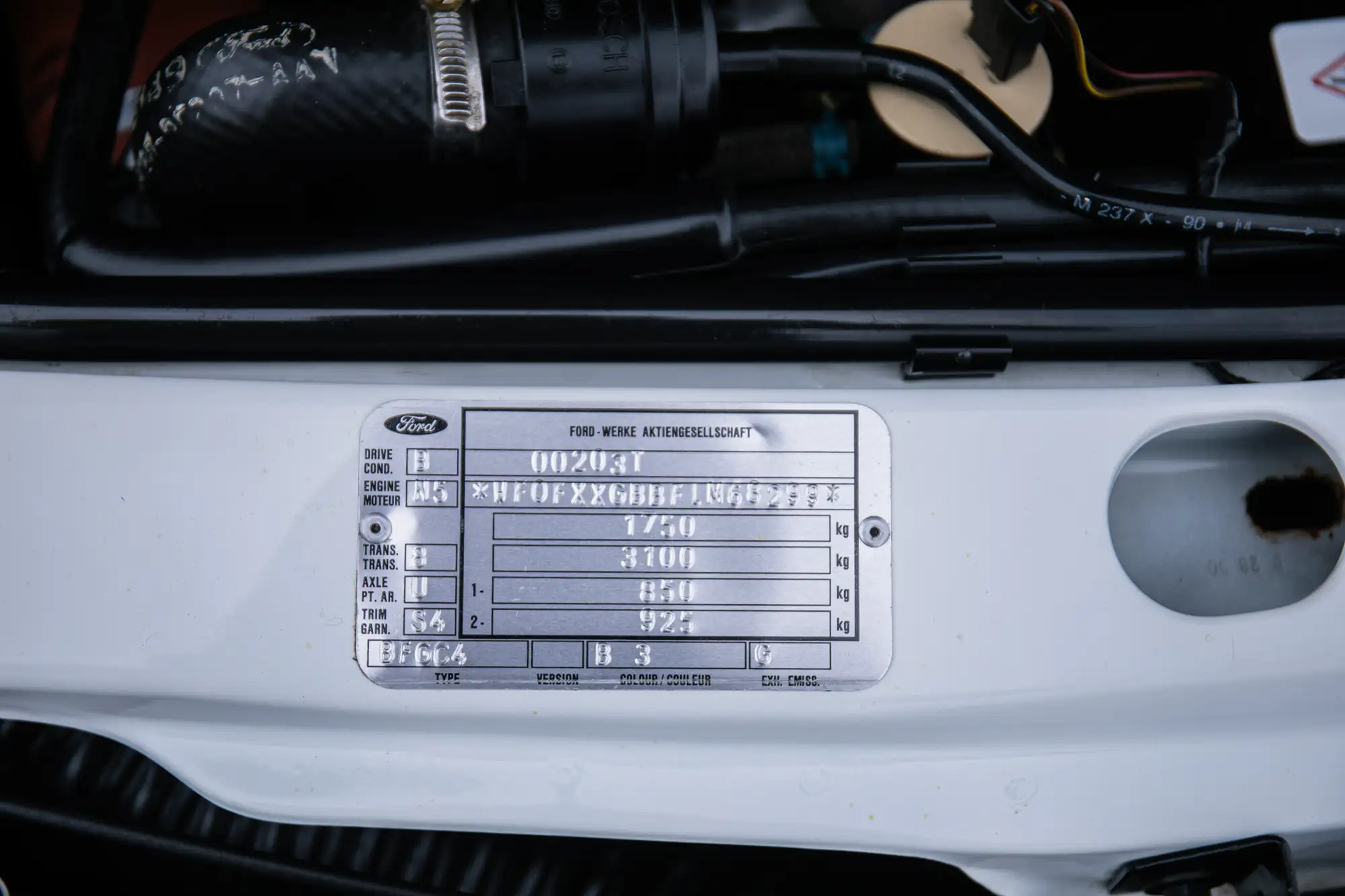 1990 Ford Sierra Sapphire Cosworth Rouse Sport 304-R 28@4 mi-Sold