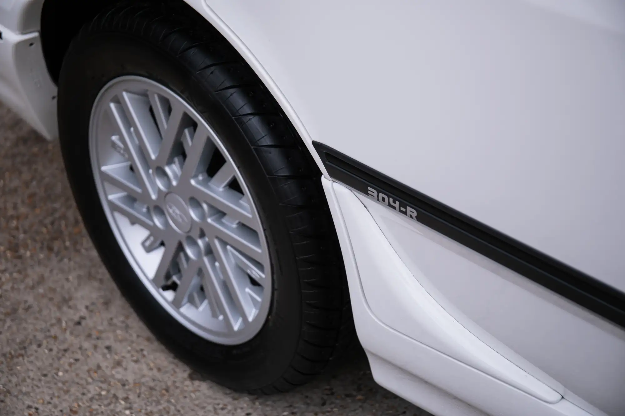 1990 Ford Sierra Sapphire Cosworth Rouse Sport 304-R 28@4 mi-Sold