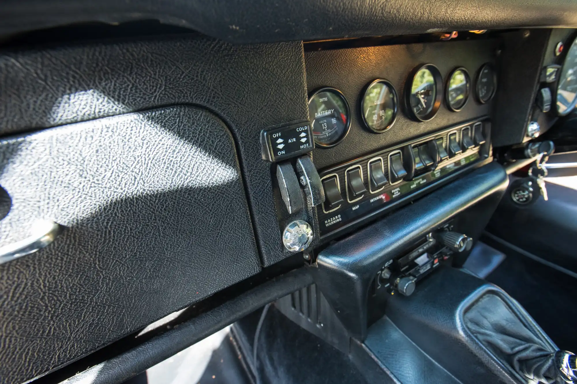 1971 Jaguar E-Type 5.3-Litre V12 Series 3 Coupé-Sold