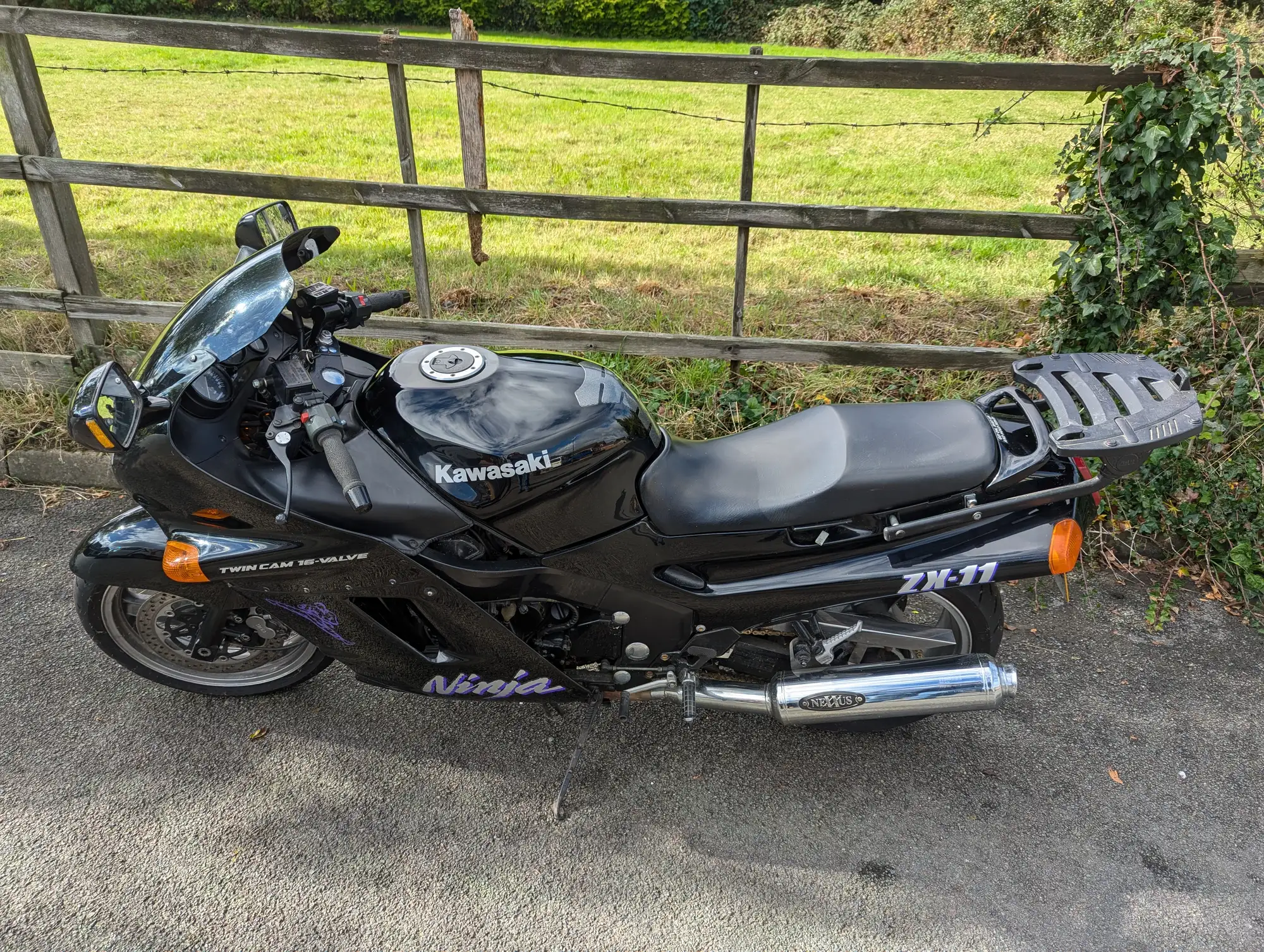 1992 Kawasaki ZX-11 (ZZR-1100) 1052cc-Sold