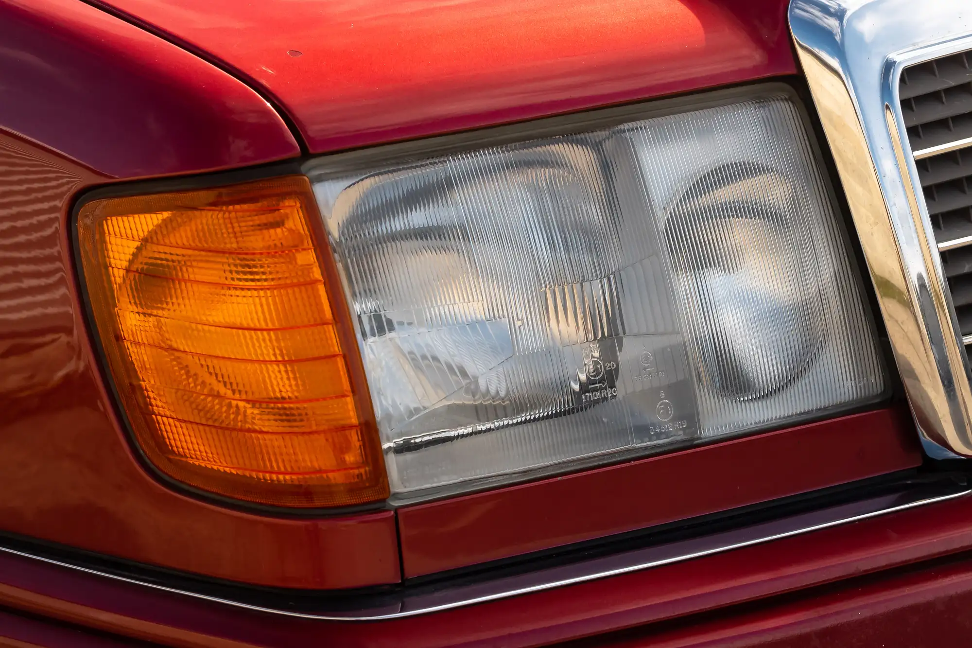 1993 Mercedes-Benz E320 Cabriolet (W124)-Sold