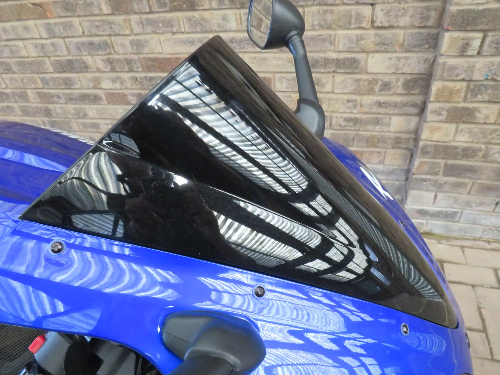 2001 Yamaha YZF-R1 998cc-Sold