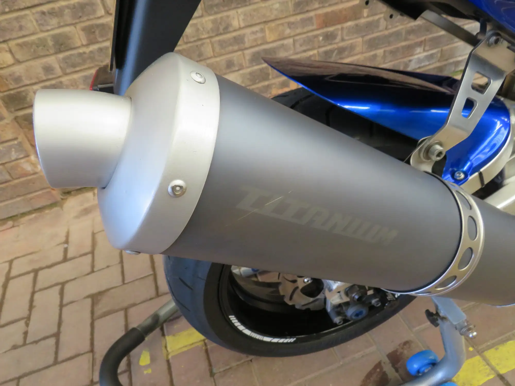 2001 Yamaha YZF-R1 998cc-Sold