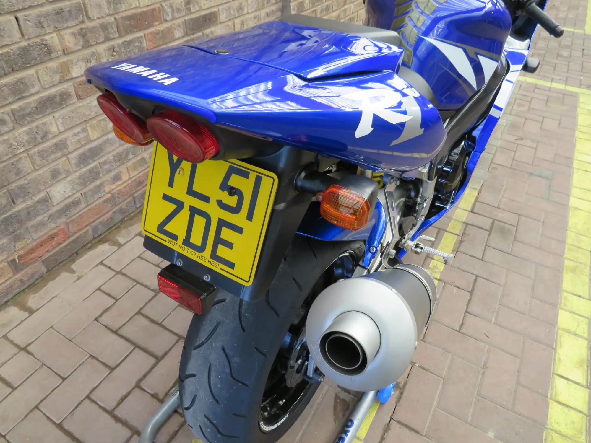 2001 Yamaha YZF-R1 998cc-Sold