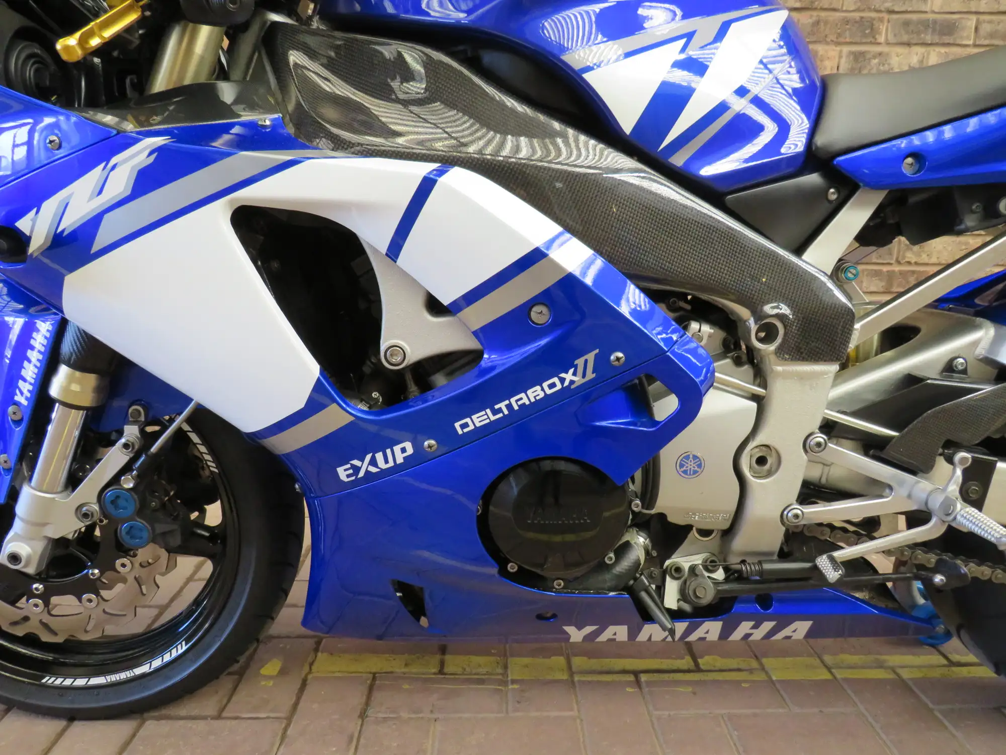 2001 Yamaha YZF-R1 998cc-Sold