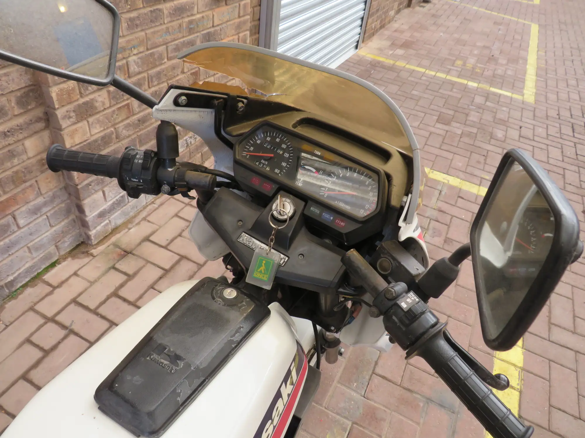 1987 Kawasaki AR125 124cc-Sold