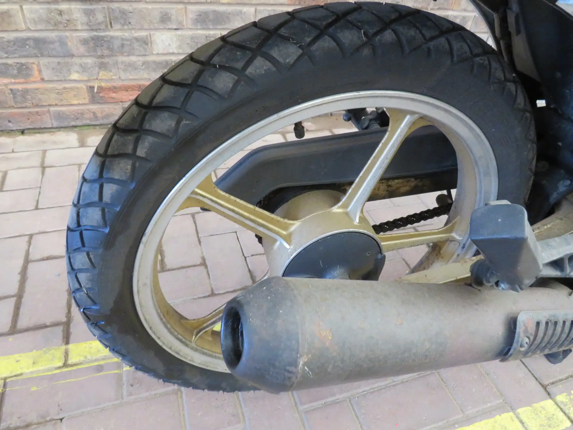 1987 Kawasaki AR125 124cc-Sold