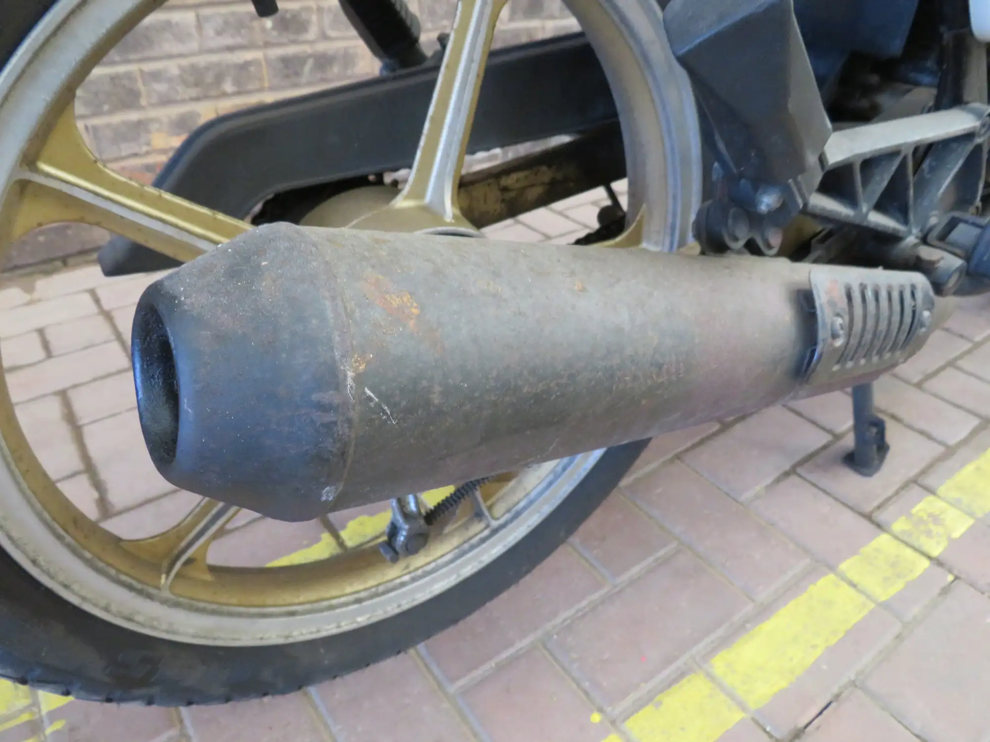 1987 Kawasaki AR125 124cc-Sold