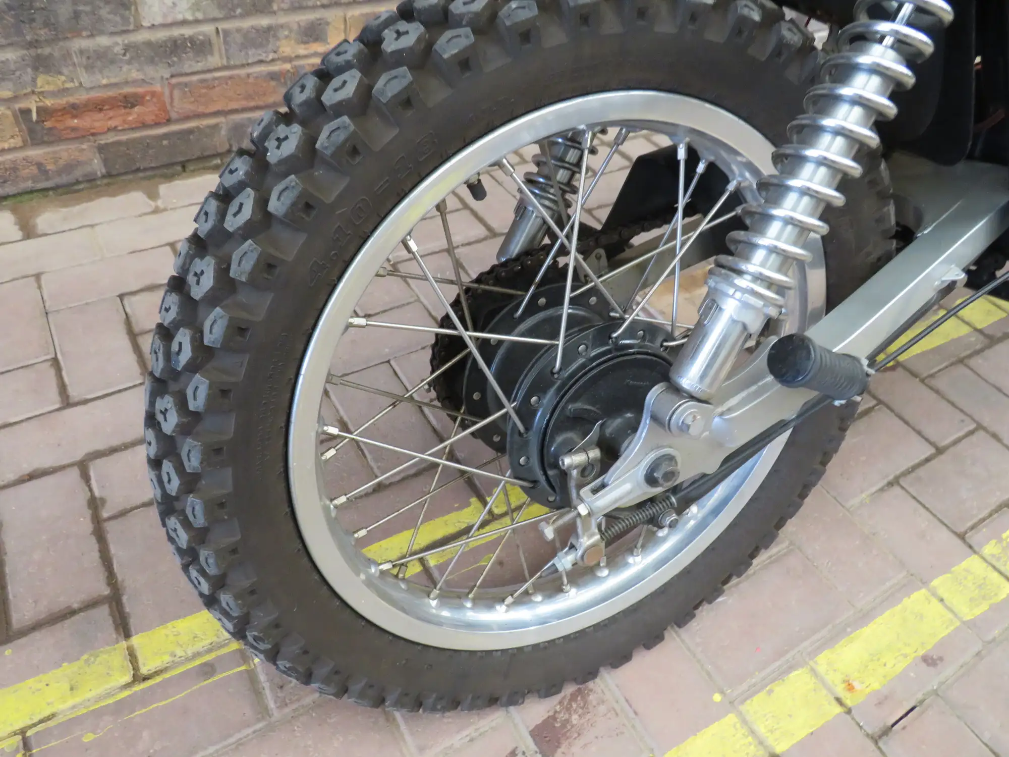 1981 Kawasaki KE175D 174cc-Sold