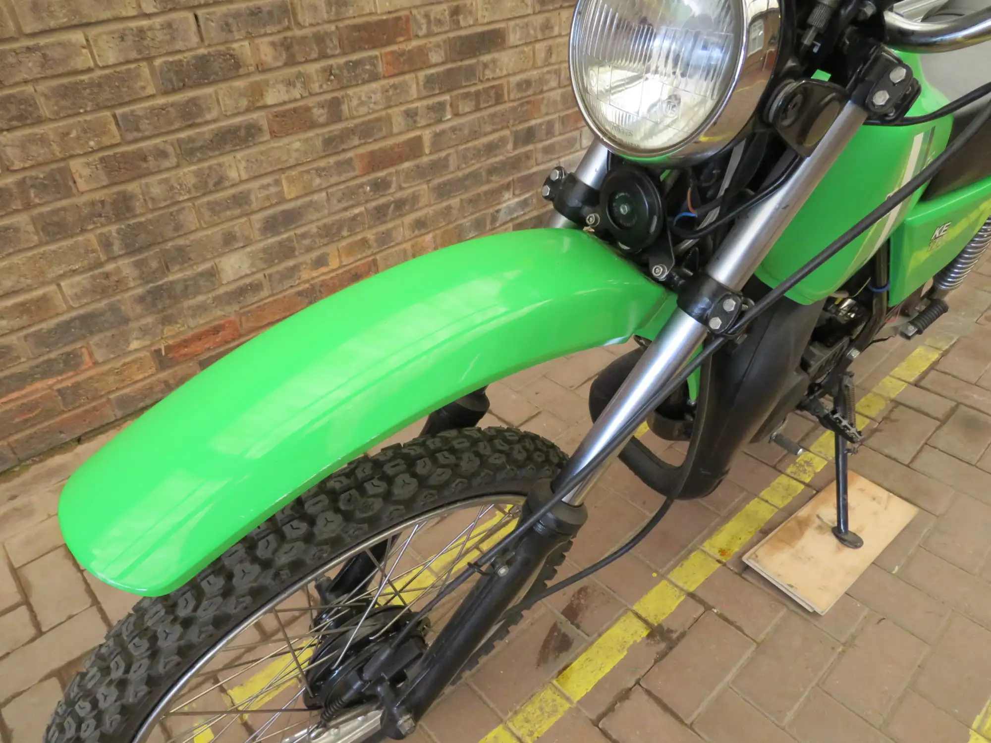 1981 Kawasaki KE175D 174cc-Sold