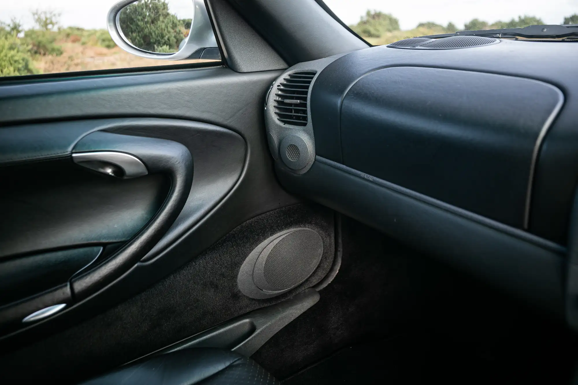 1998 Porsche 911 (996) Carrera 2-Sold