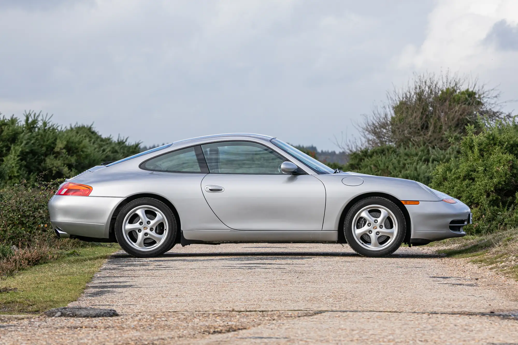 1998 Porsche 911 (996) Carrera 2-Sold