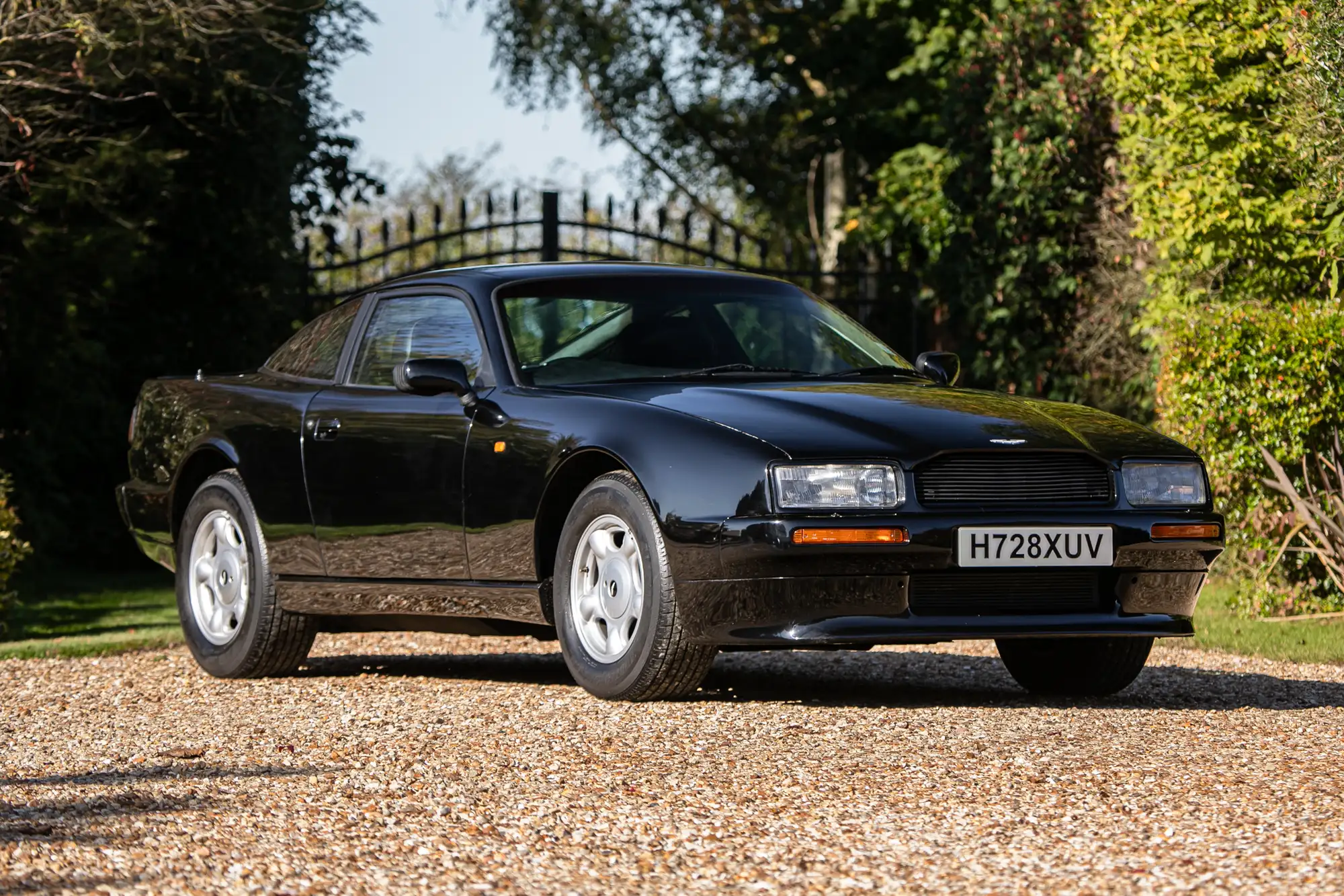 1990 Aston Martin Virage Coupé - 16,600 miles, Manual-Sold
