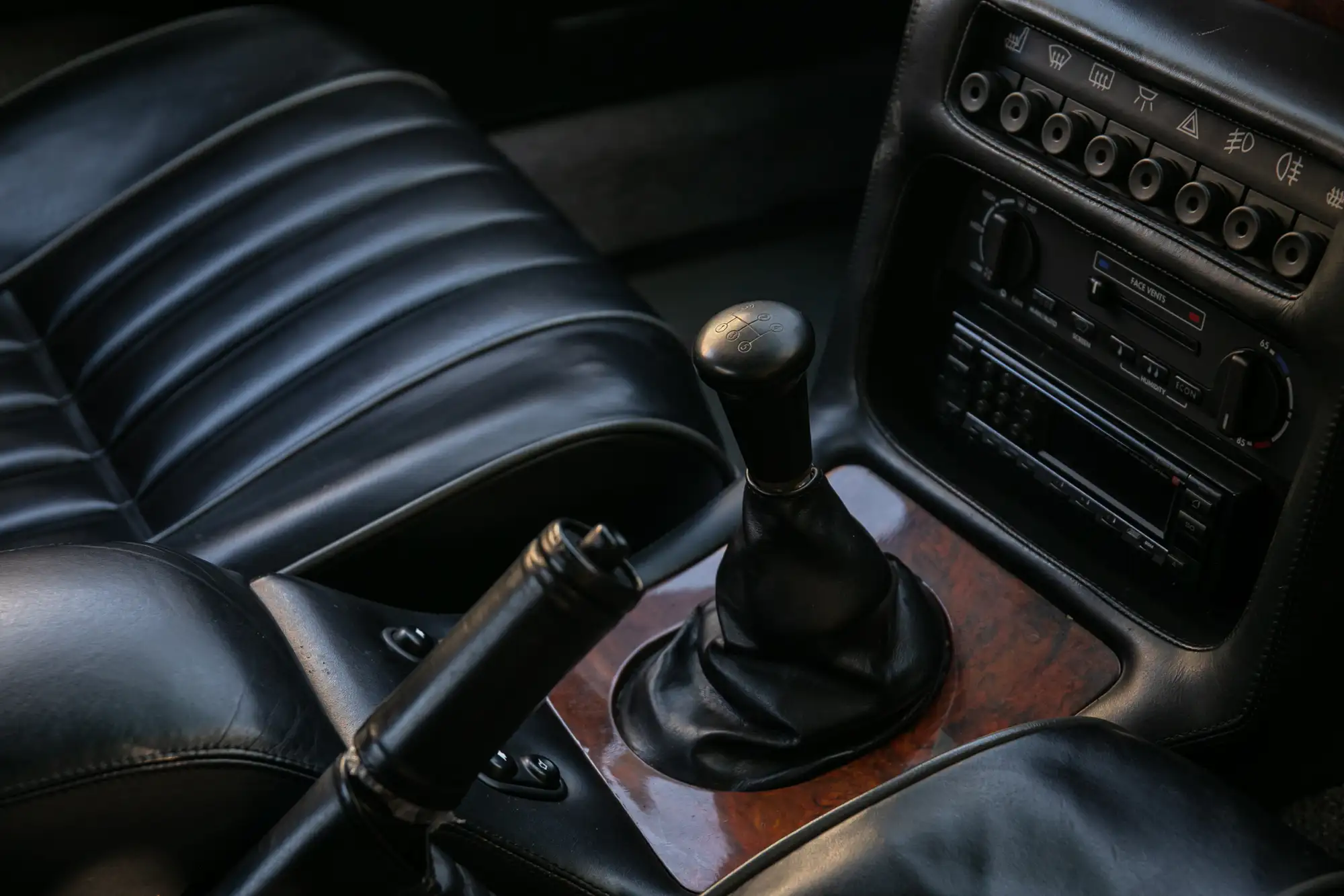 1990 Aston Martin Virage Coupé - 16,600 miles, Manual-Sold