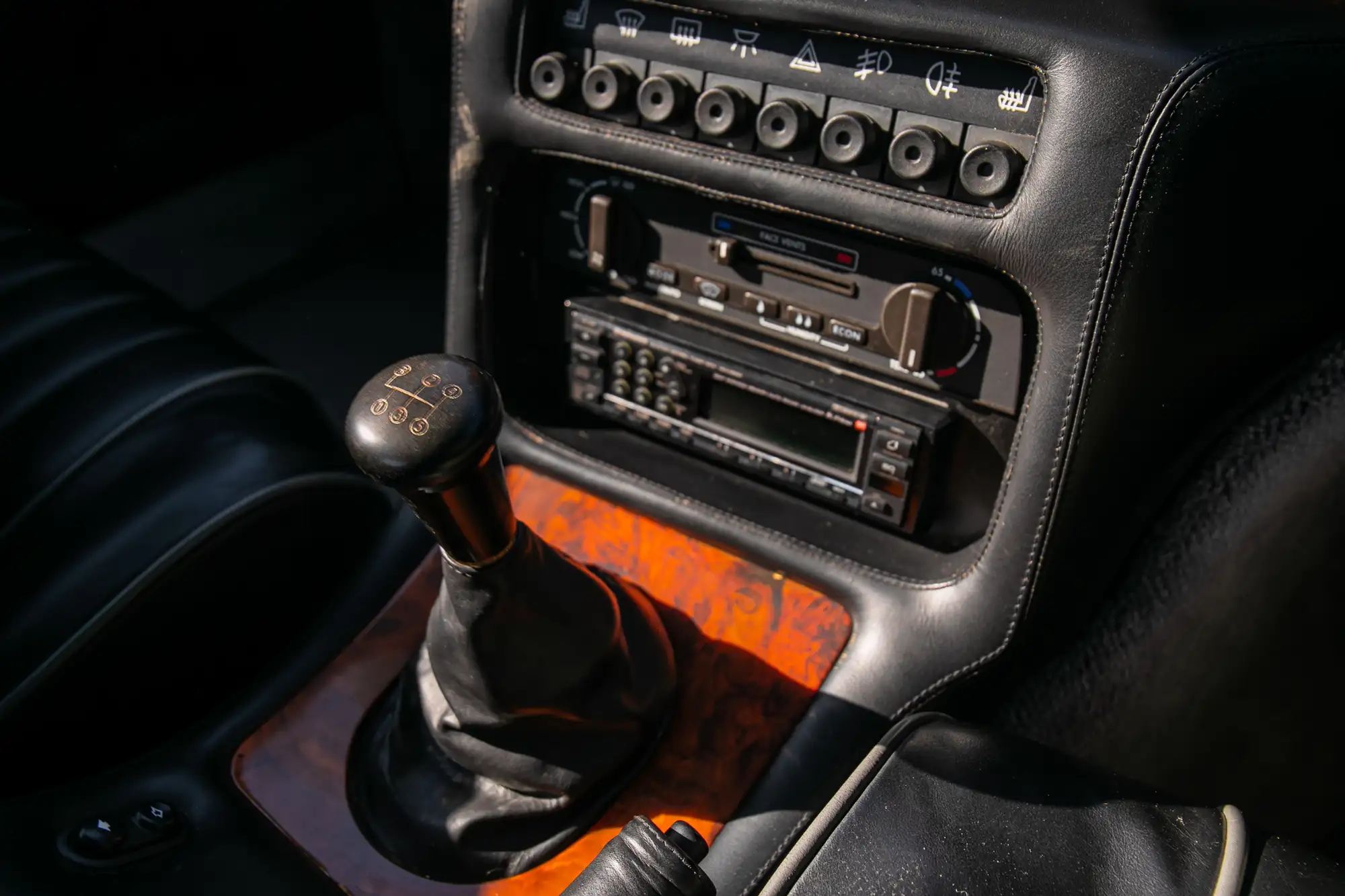 1990 Aston Martin Virage Coupé - 16,600 miles, Manual-Sold