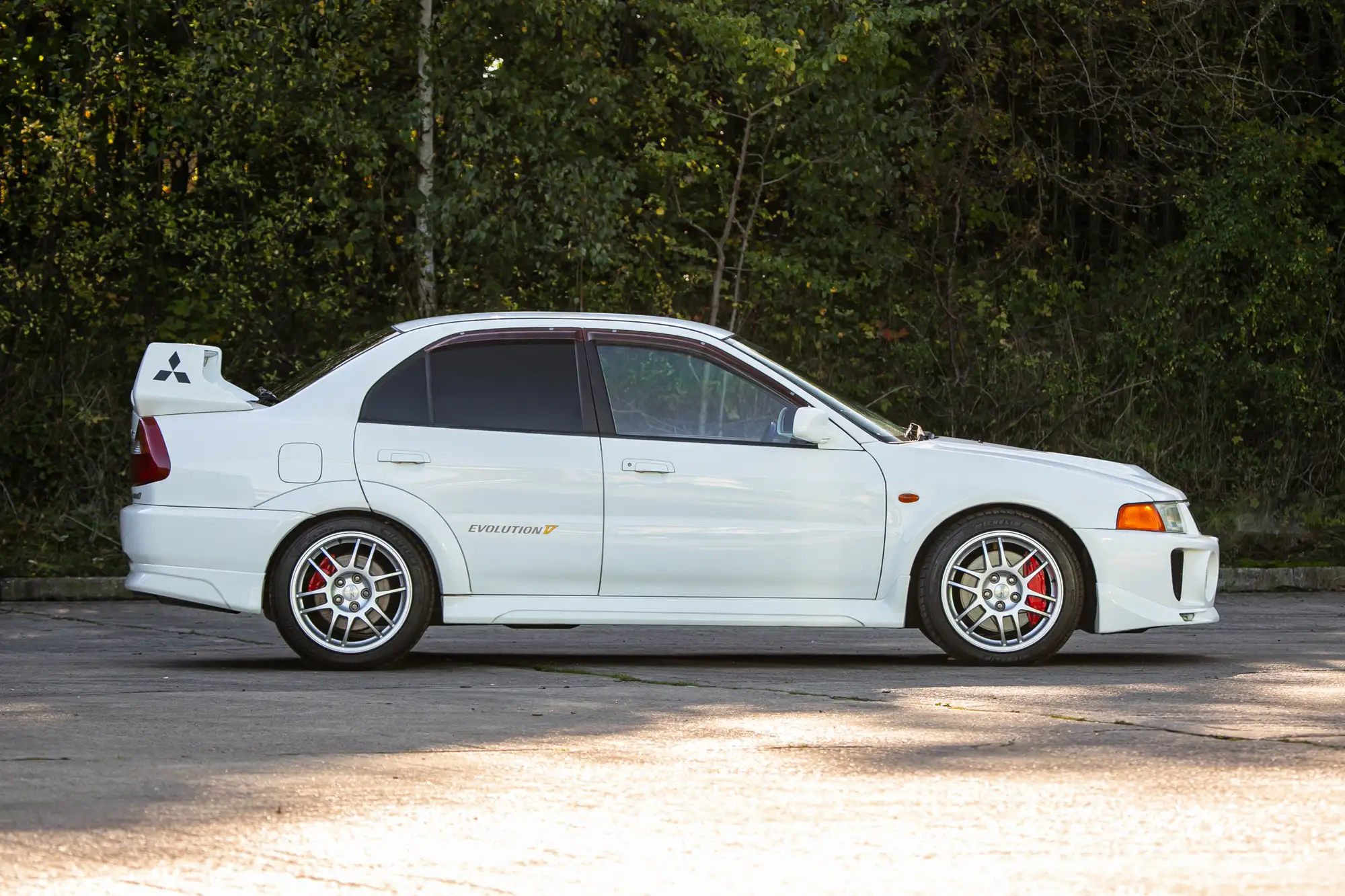 1998 Mitsubishi Lancer Evo V GSR-Sold